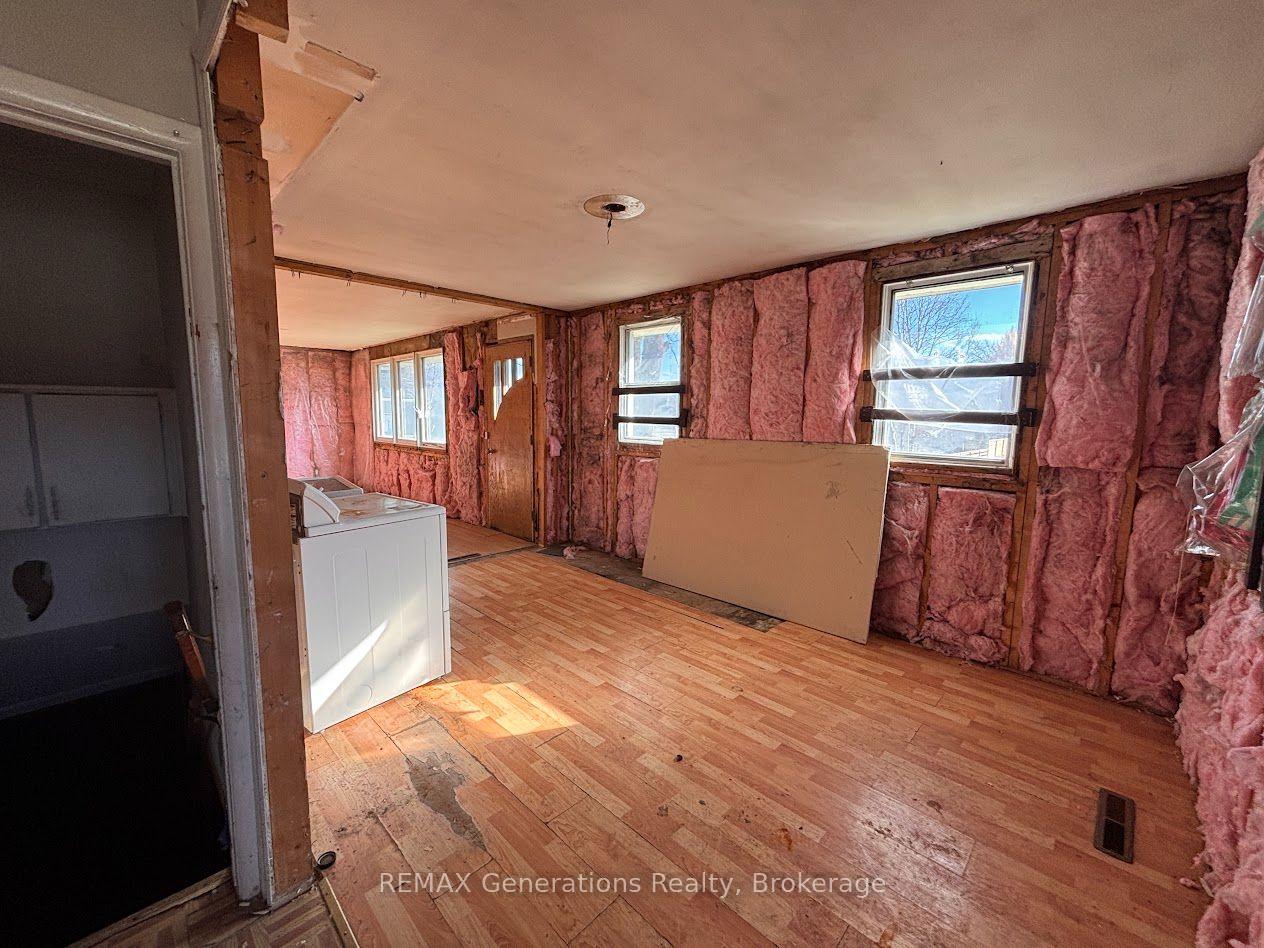 Photo 2 of 10 Adjala Avenue, Manitouwadge, TB-73 — HOMEH