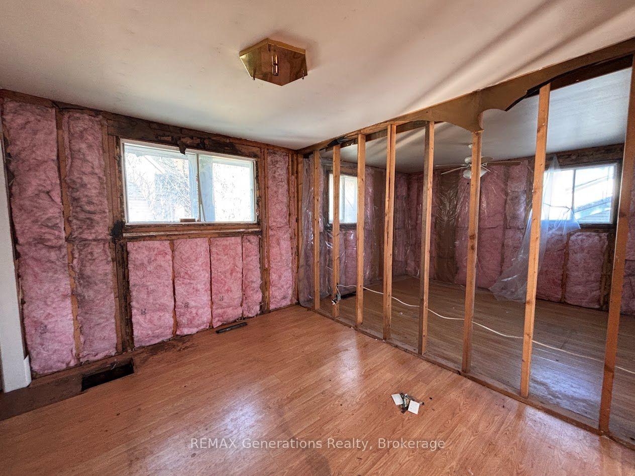 Photo 6 of 10 Adjala Avenue, Manitouwadge, TB-73 — HOMEH
