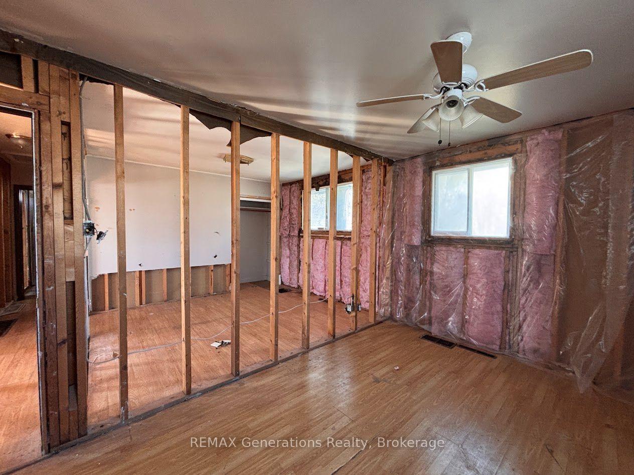 Photo 9 of 10 Adjala Avenue, Manitouwadge, TB-73 — HOMEH