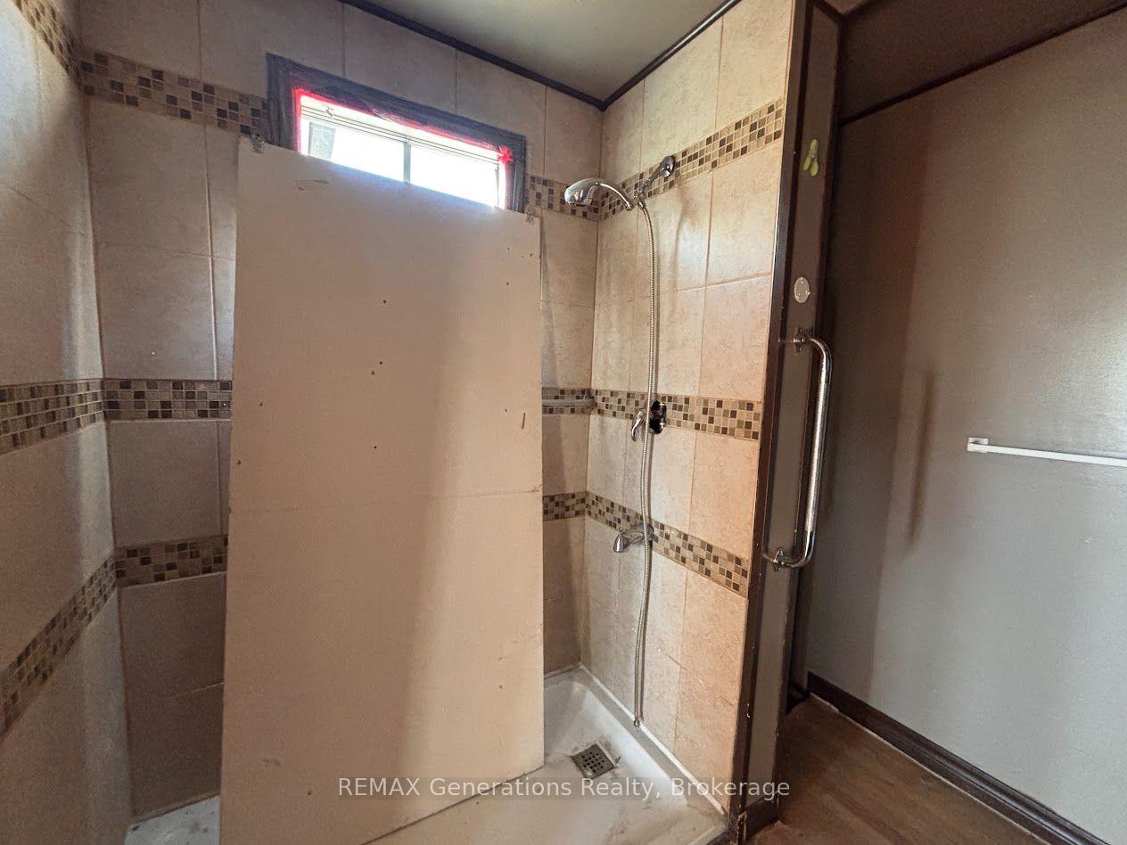 Photo 14 of 10 Adjala Avenue, Manitouwadge, TB-73 — HOMEH