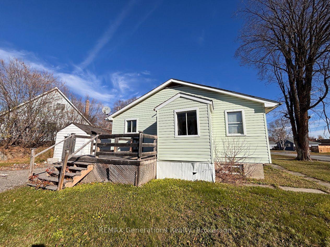 Photo 21 of 10 Adjala Avenue, Manitouwadge, TB-73 — HOMEH