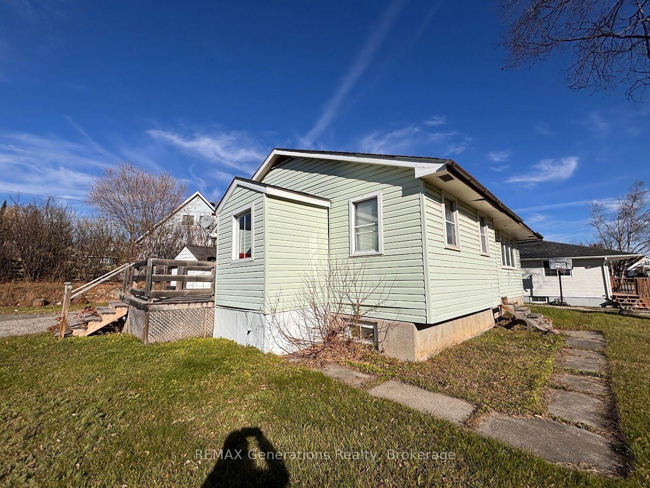 Photo 22 of 10 Adjala Avenue, Manitouwadge, TB-73 — HOMEH