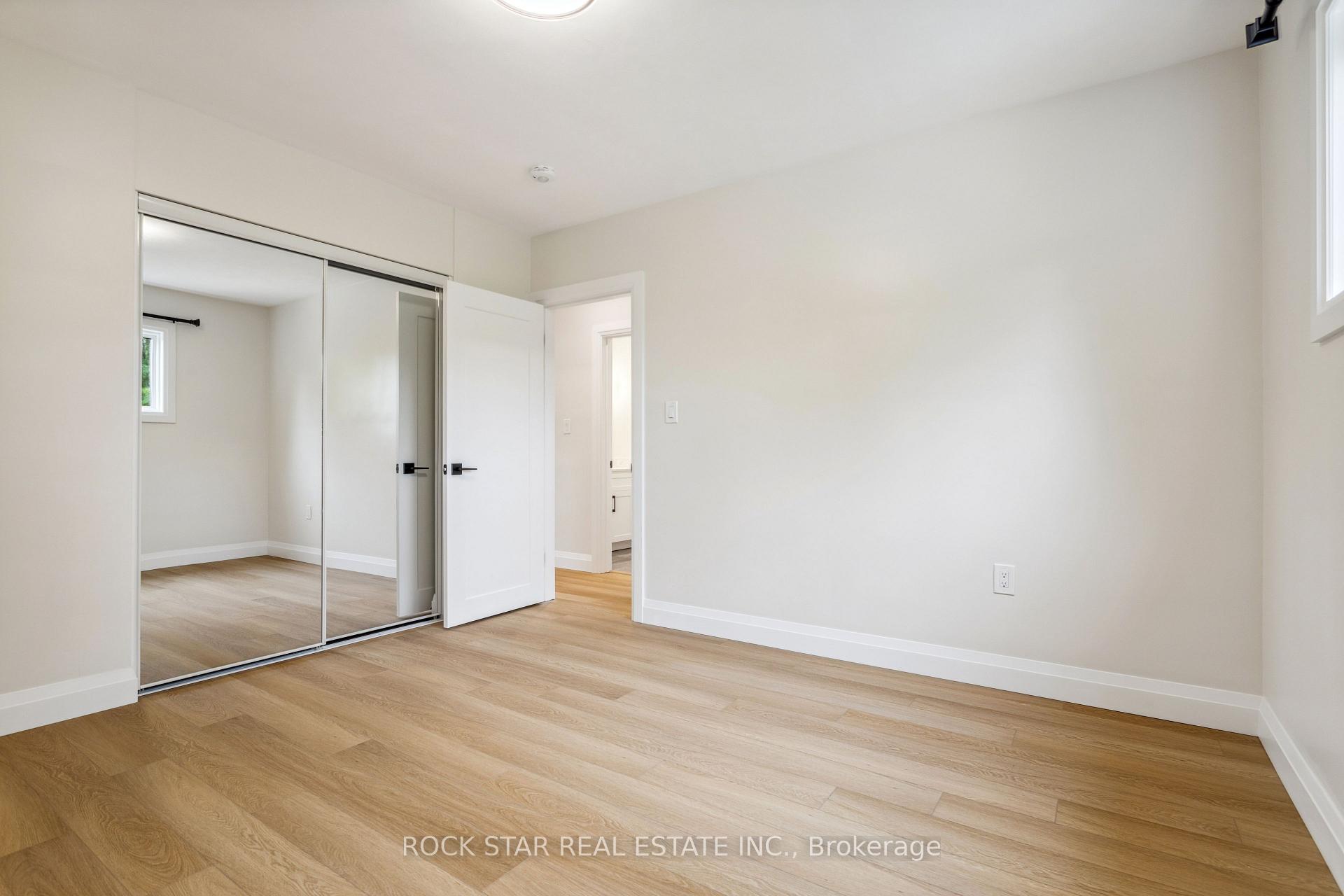 Photo 19 of Unit Main, 121 Toby Crescent, Hamilton, Huntington — HOMEH