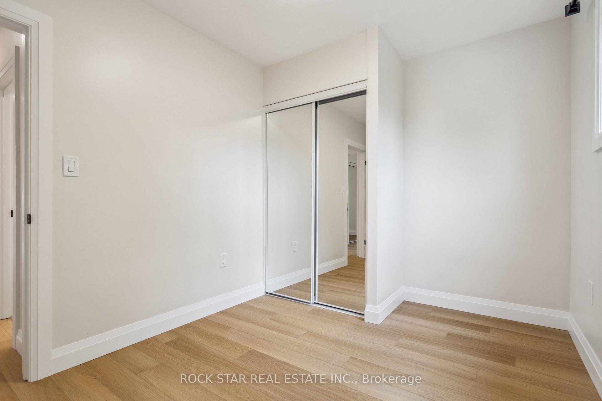 Photo 21 of Unit Main, 121 Toby Crescent, Hamilton, Huntington — HOMEH