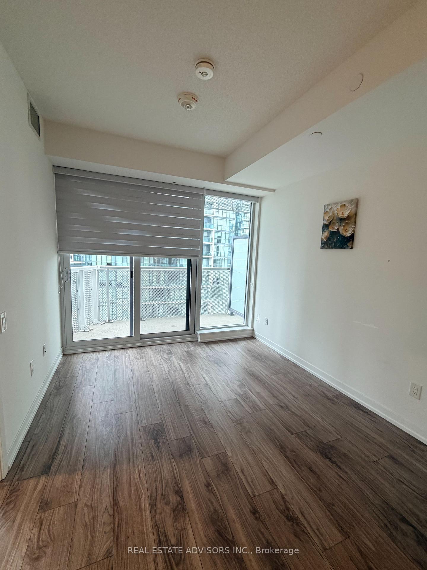 Photo 11 of Unit 1002, 4065 Confederation Parkway, Mississauga, City Centre — HOMEH