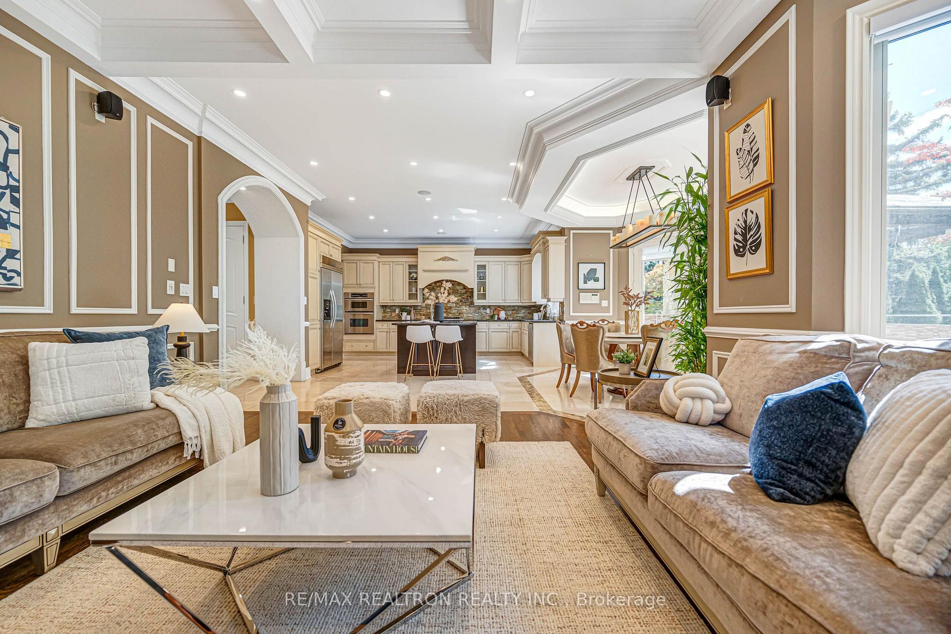 Photo 11 of 249 Holmes Avenue, North York, Willowdale East — HOMEH