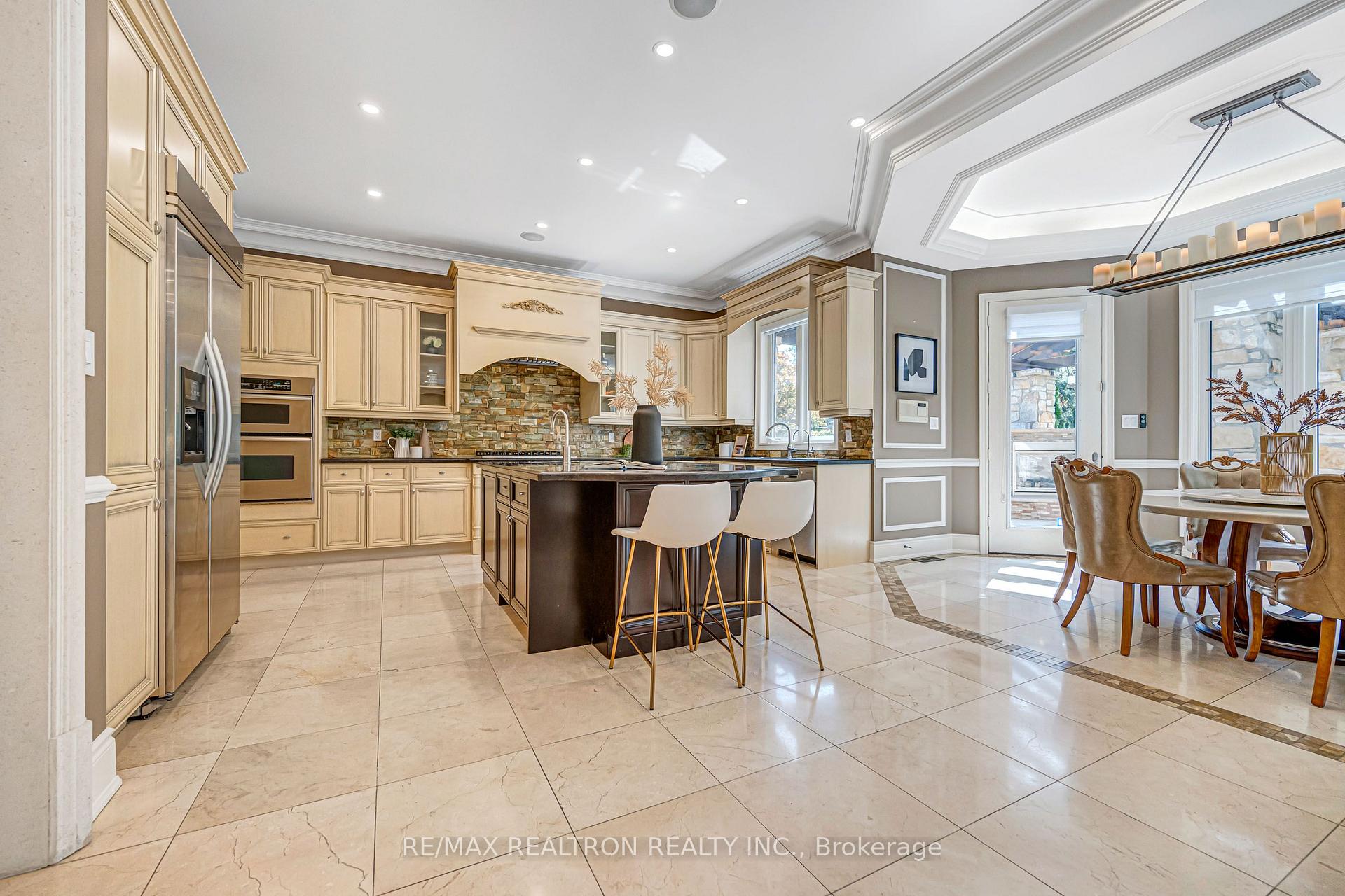 Photo 14 of 249 Holmes Avenue, North York, Willowdale East — HOMEH