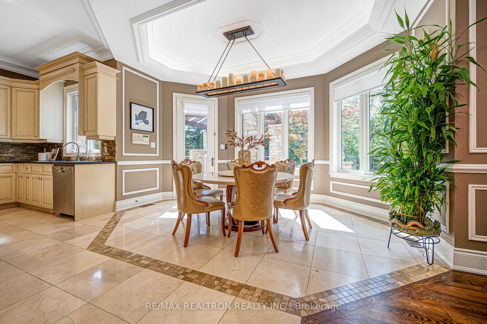 Photo 15 of 249 Holmes Avenue, North York, Willowdale East — HOMEH