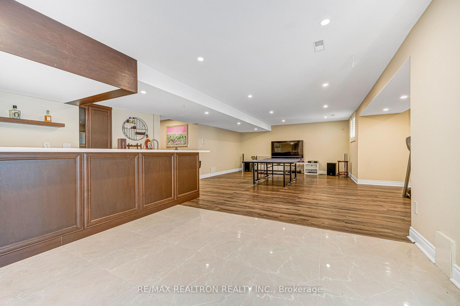 Photo 39 of 249 Holmes Avenue, North York, Willowdale East — HOMEH