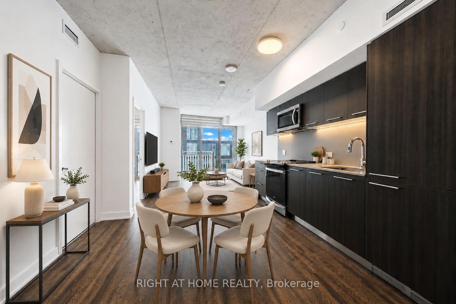 Photo of Unit 903, 45 Baseball Place
