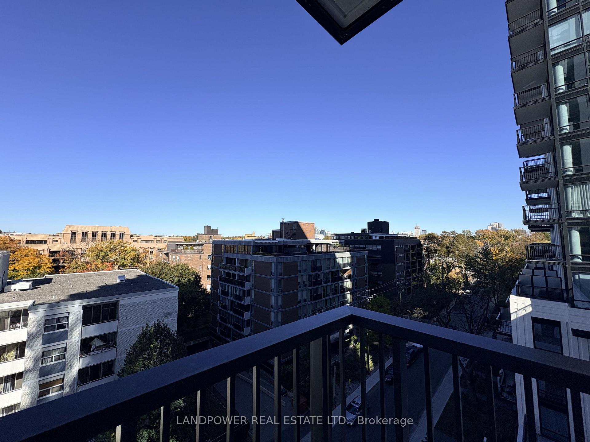 Photo 12 of Unit 911, 91 Montclair Avenue, Toronto, Forest Hill South — HOMEH