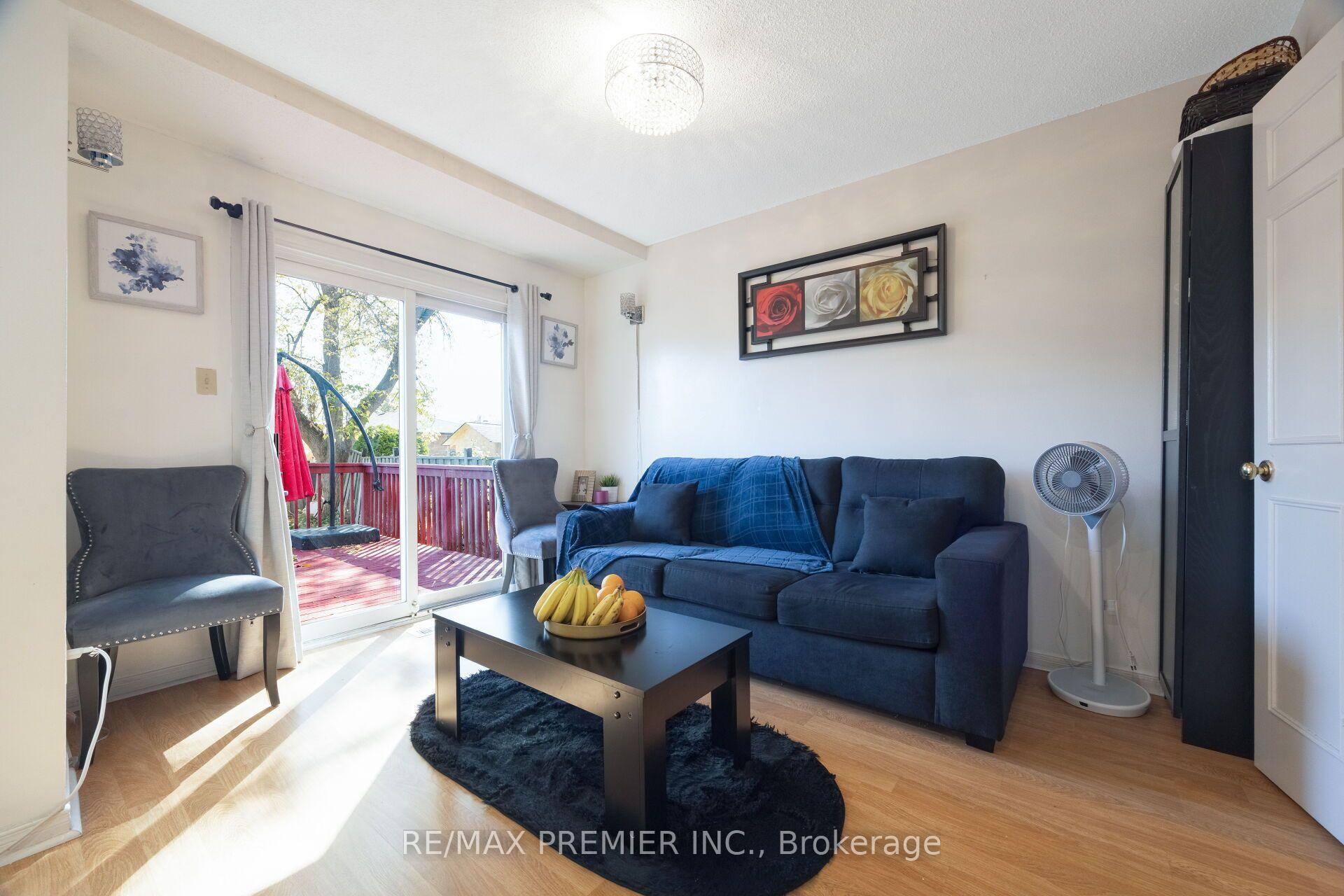 Photo 11 of 45 Rosebud Avenue, Brampton, Brampton West — HOMEH