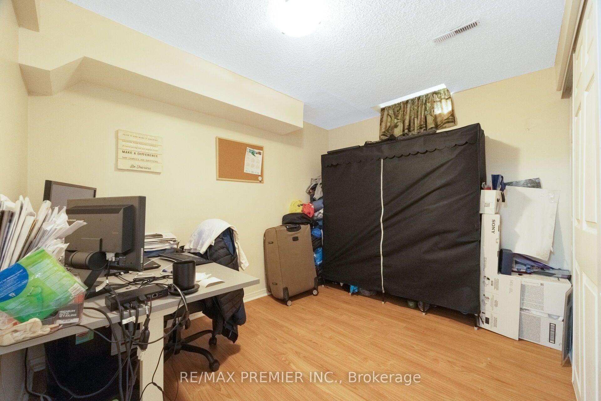 Photo 40 of 45 Rosebud Avenue, Brampton, Brampton West — HOMEH