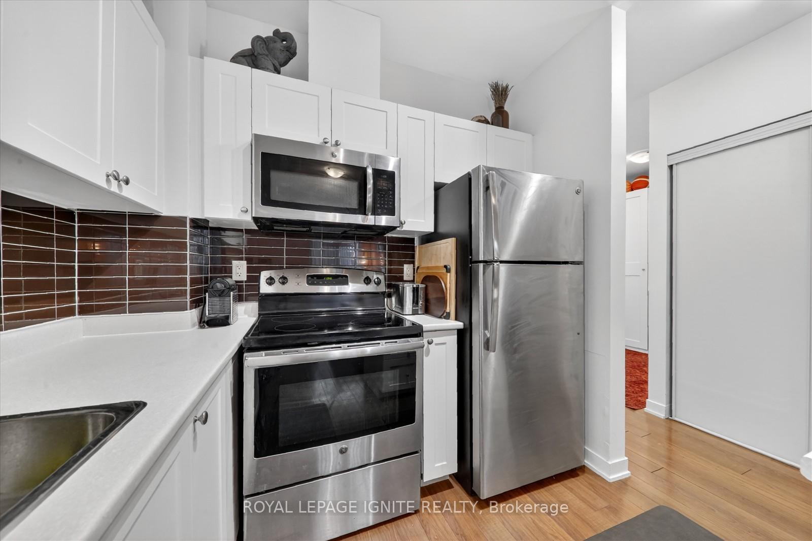 Photo 14 of Unit 116, 3560 St Clair Avenue E, Scarborough, Scarborough Village — HOMEH