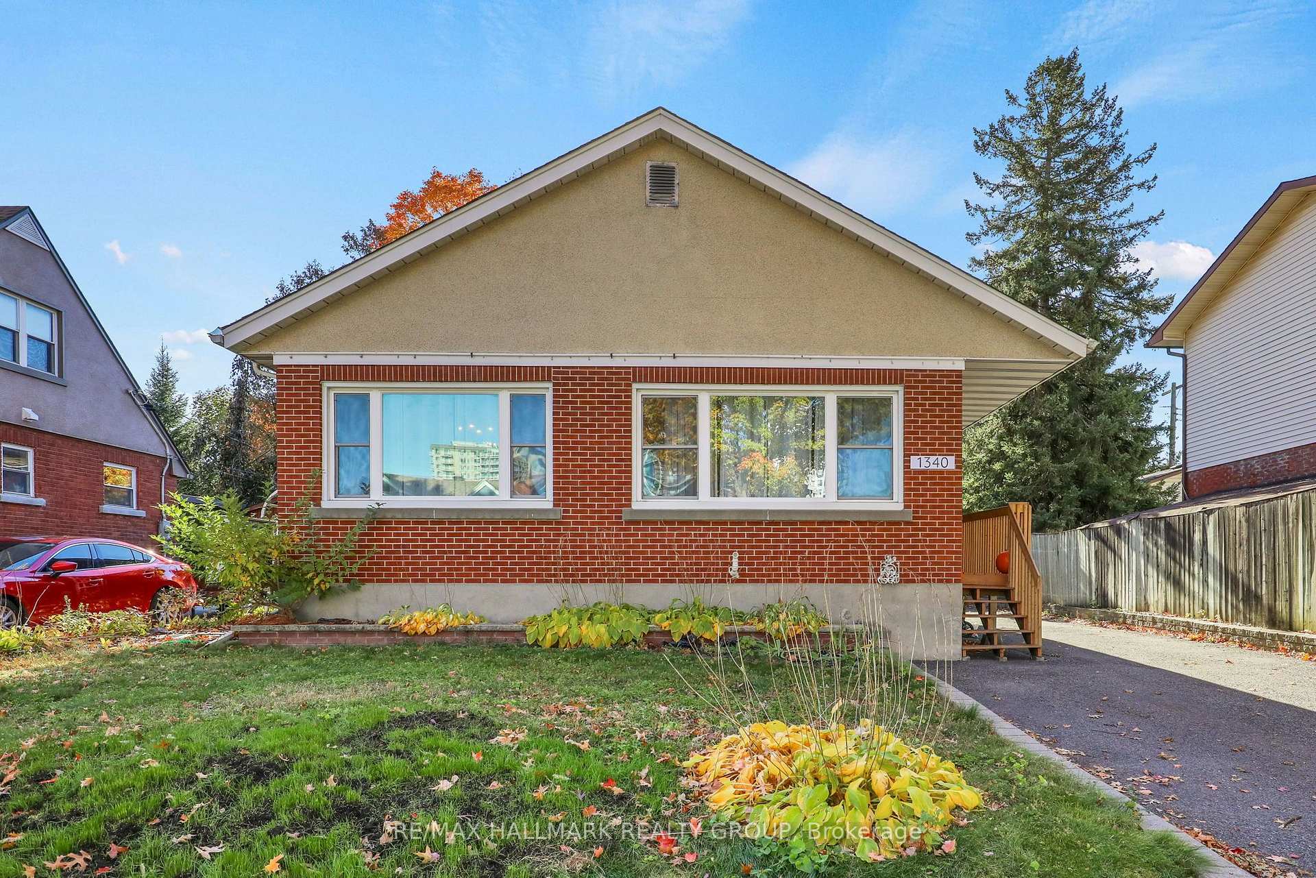 Photo 1 of 1340 Leaside Avenue, Ottawa, Carlington — HOMEH