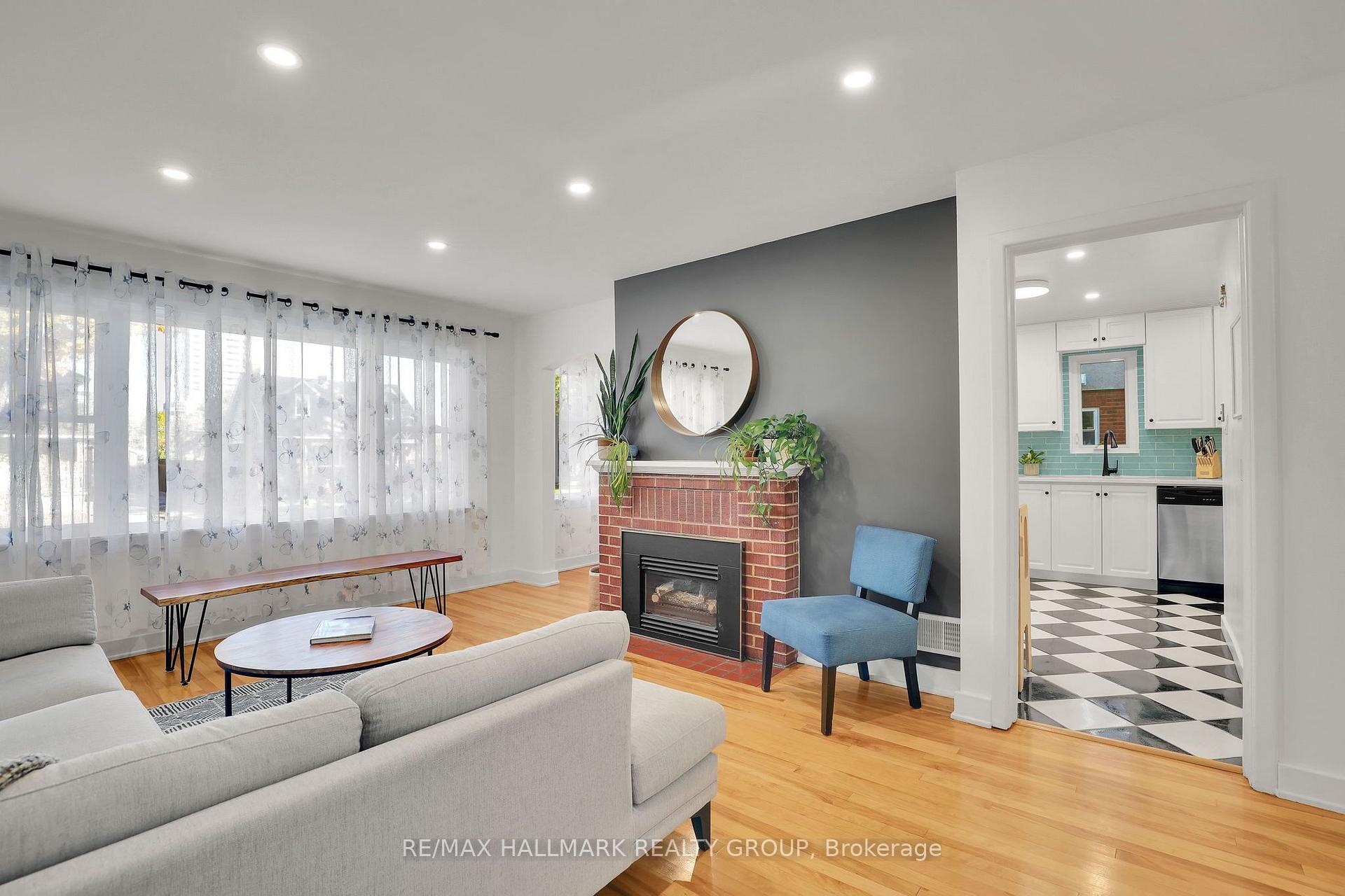Photo 3 of 1340 Leaside Avenue, Ottawa, Carlington — HOMEH