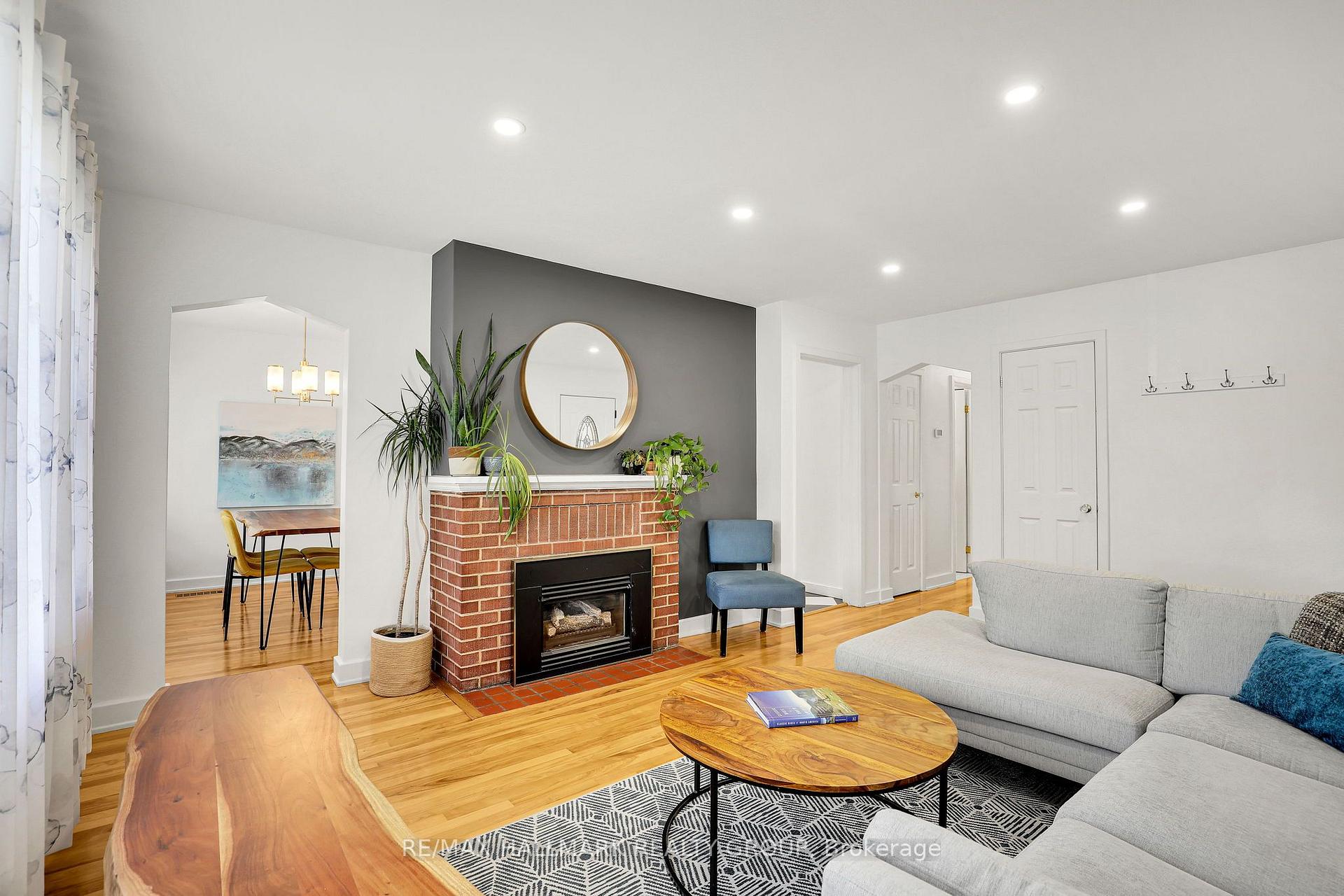 Photo 4 of 1340 Leaside Avenue, Ottawa, Carlington — HOMEH