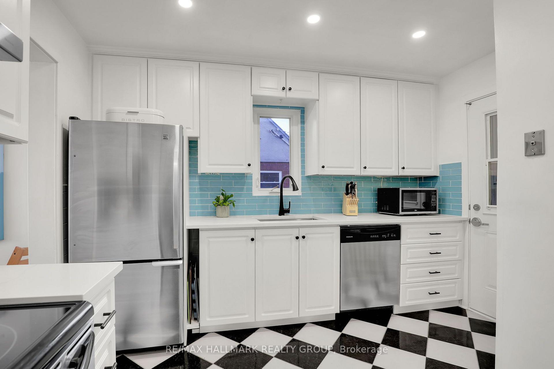 Photo 9 of 1340 Leaside Avenue, Ottawa, Carlington — HOMEH