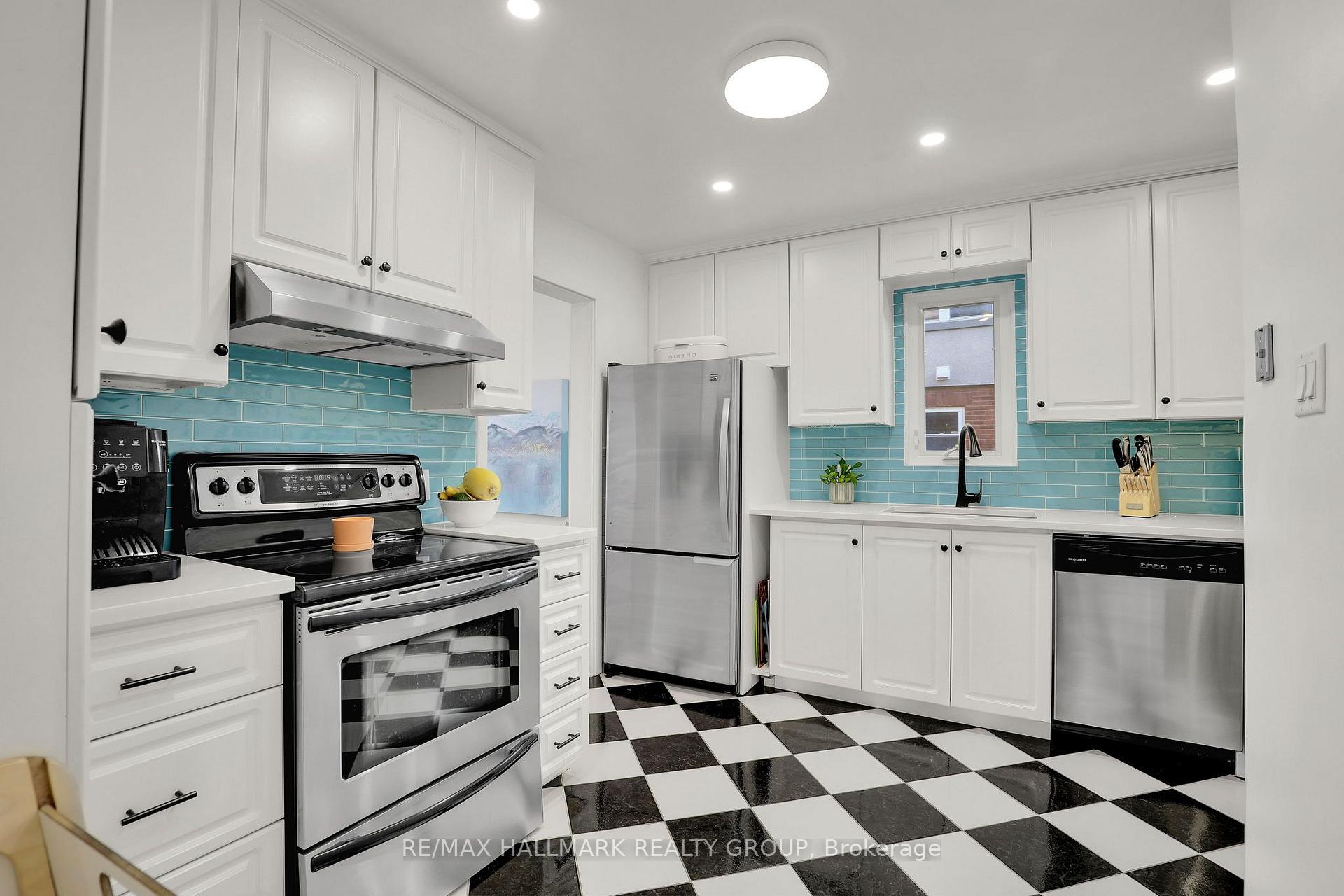 Photo 10 of 1340 Leaside Avenue, Ottawa, Carlington — HOMEH