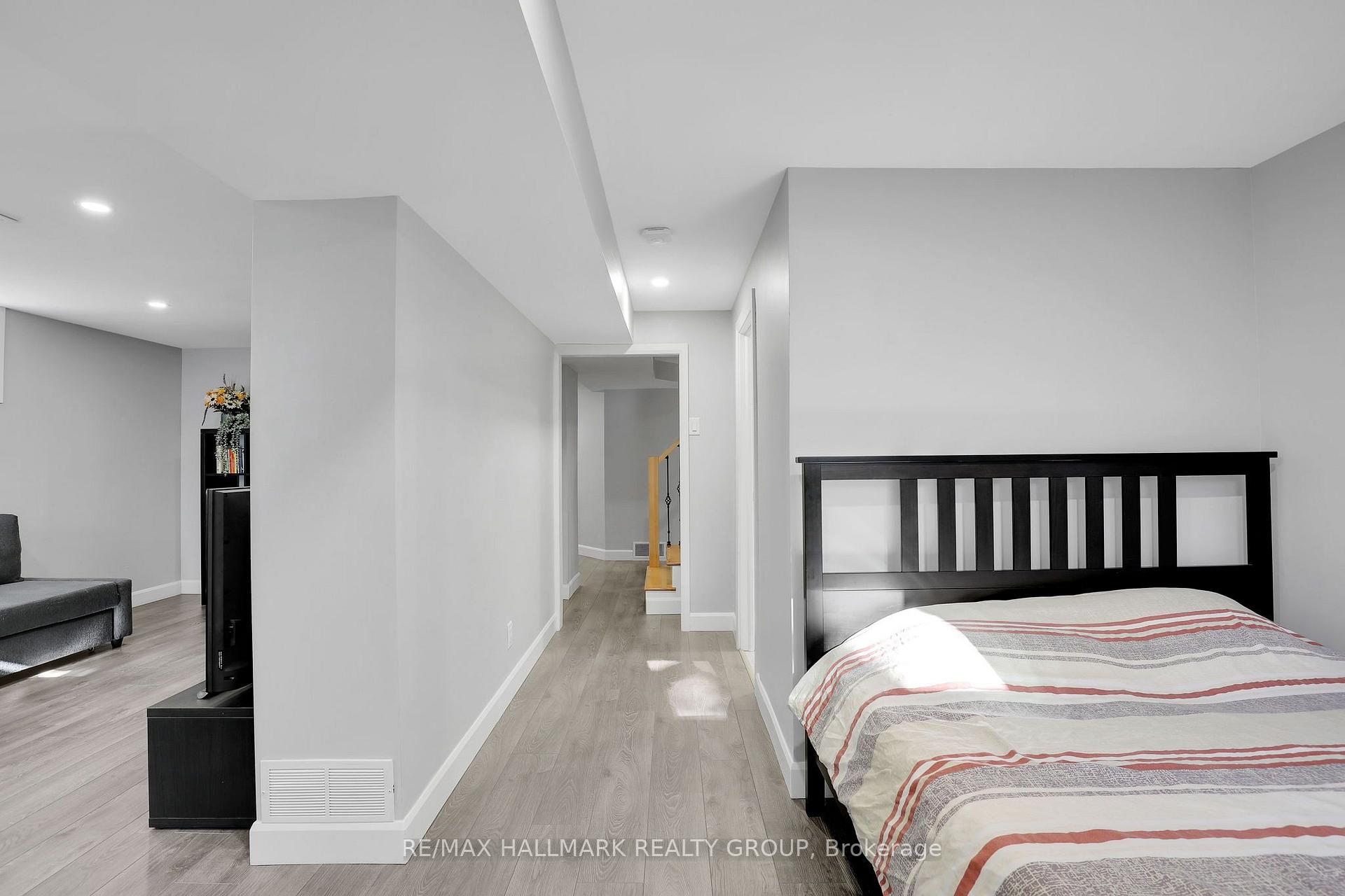 Photo 16 of 1340 Leaside Avenue, Ottawa, Carlington — HOMEH