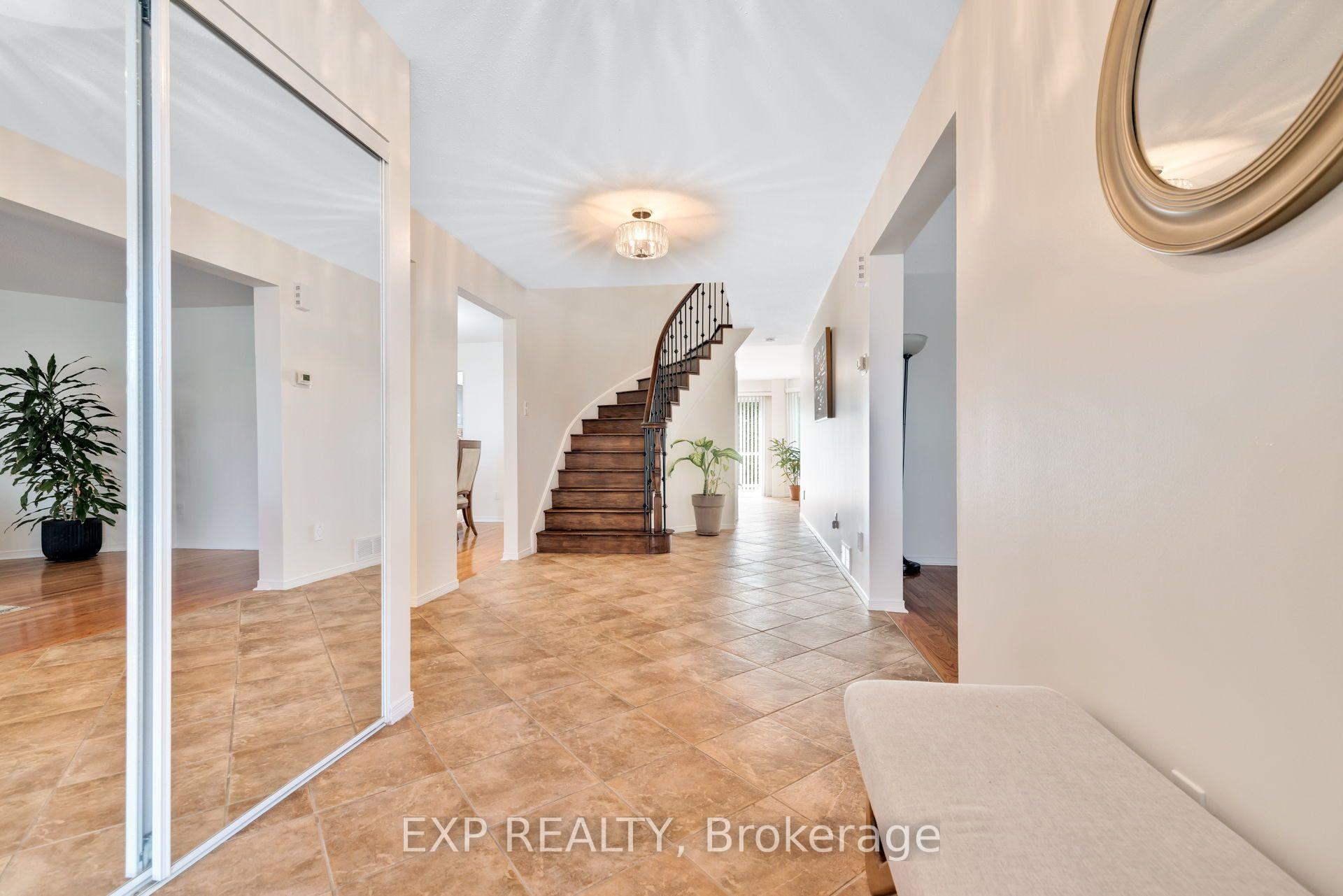 Photo 4 of 103 Flamborough Way, Ottawa, Kanata - Morgan's Grant/South March — HOMEH