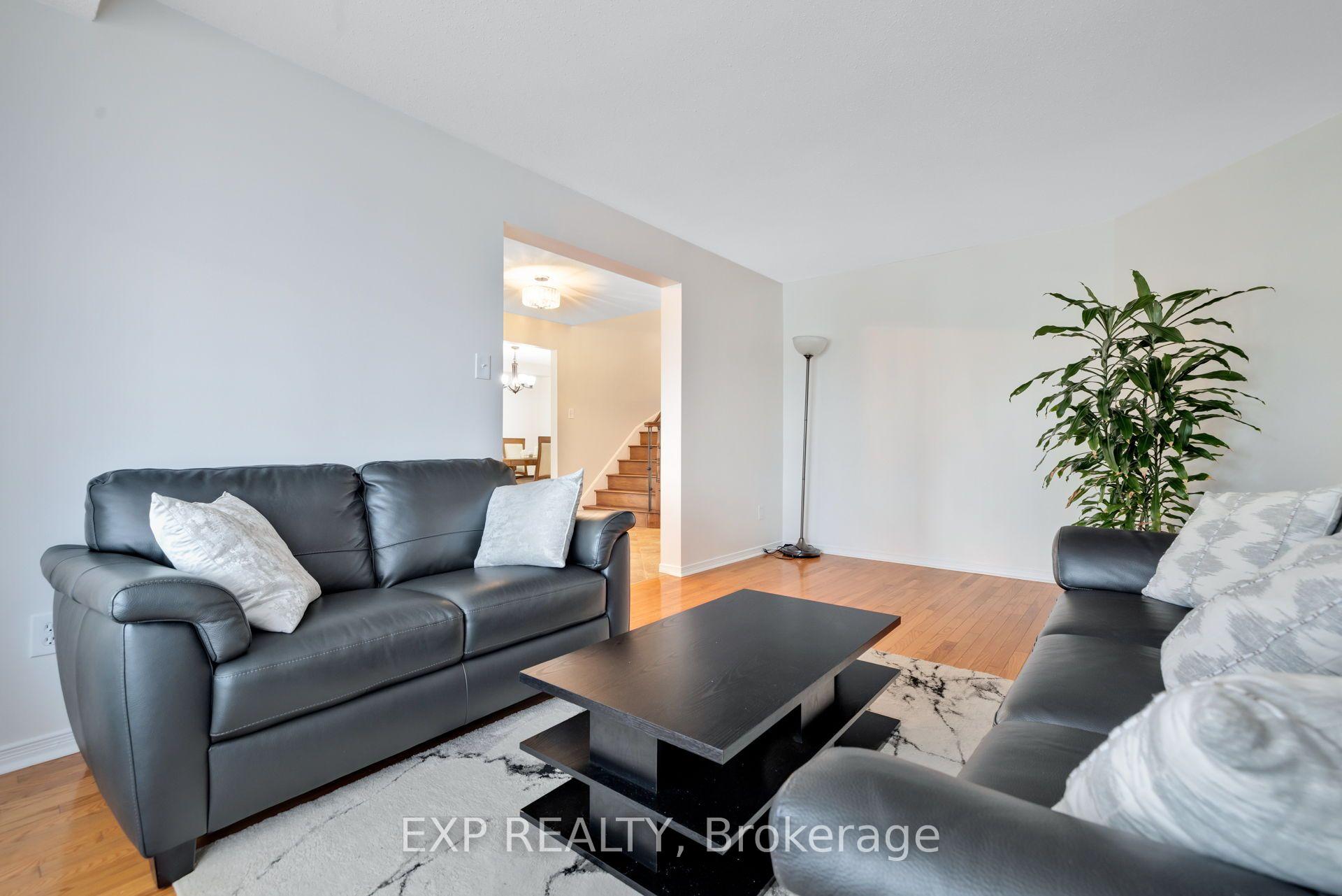 Photo 7 of 103 Flamborough Way, Ottawa, Kanata - Morgan's Grant/South March — HOMEH