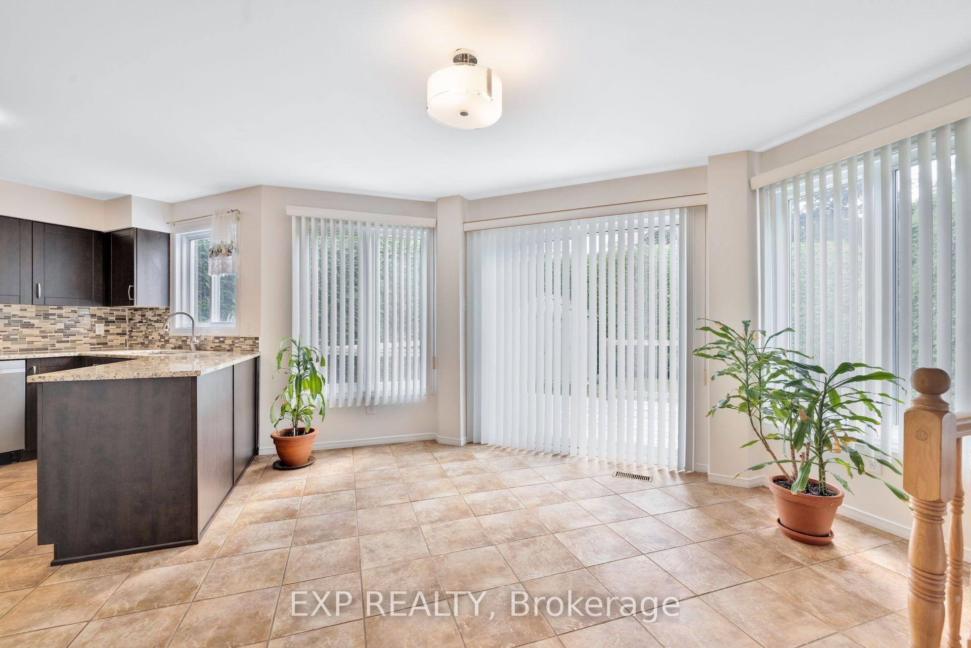 Photo 13 of 103 Flamborough Way, Ottawa, Kanata - Morgan's Grant/South March — HOMEH