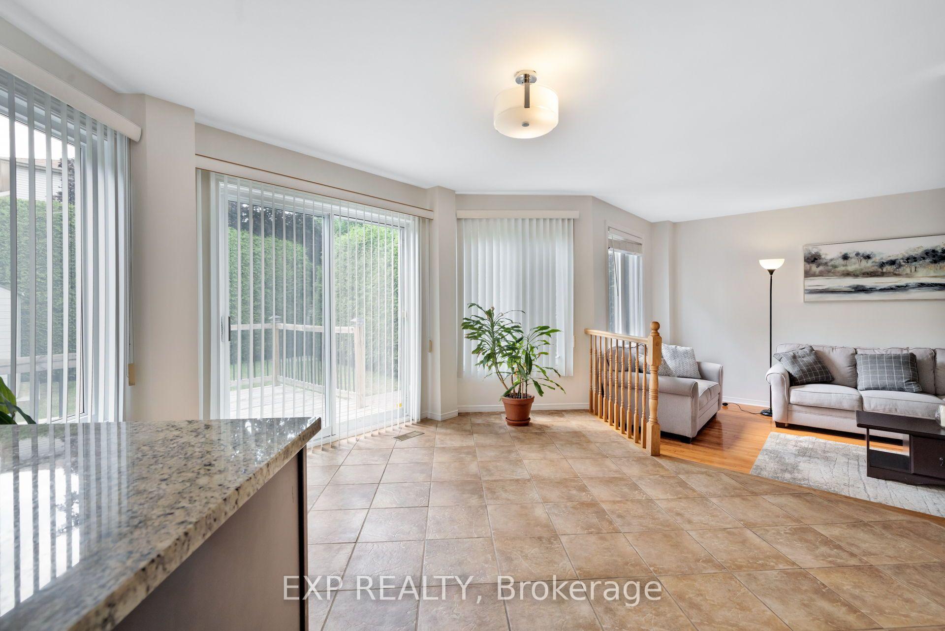 Photo 14 of 103 Flamborough Way, Ottawa, Kanata - Morgan's Grant/South March — HOMEH