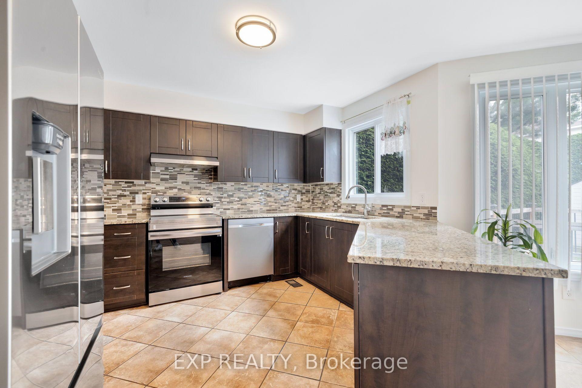 Photo 16 of 103 Flamborough Way, Ottawa, Kanata - Morgan's Grant/South March — HOMEH