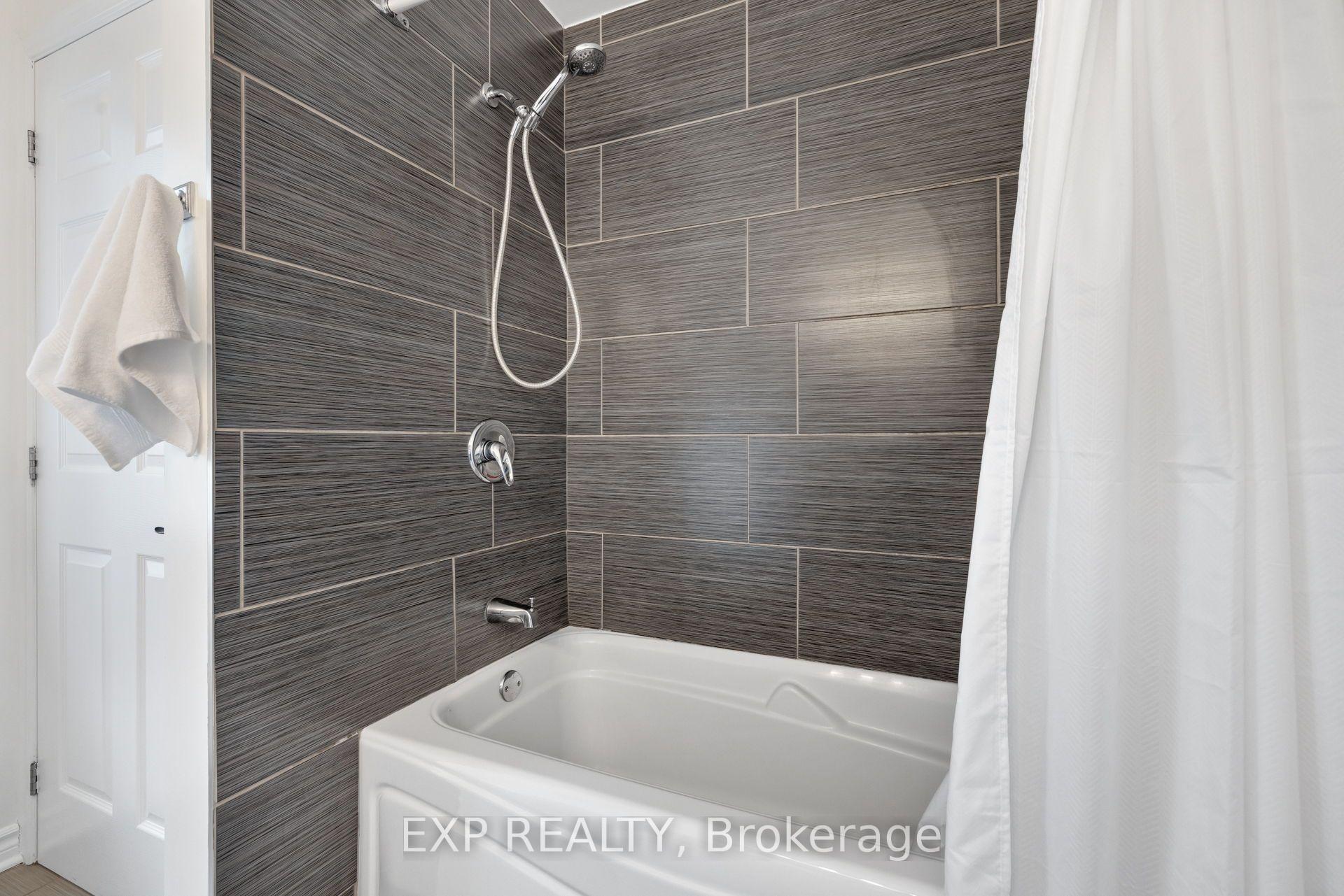 Photo 31 of 103 Flamborough Way, Ottawa, Kanata - Morgan's Grant/South March — HOMEH