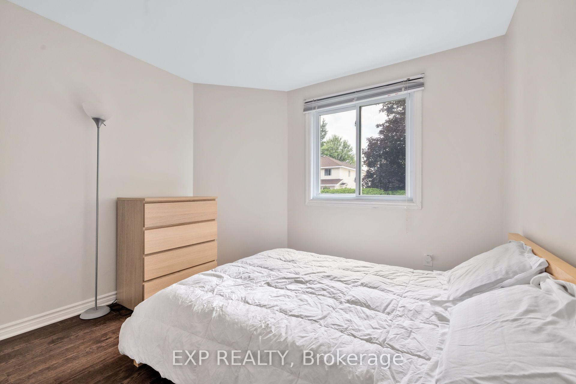 Photo 36 of 103 Flamborough Way, Ottawa, Kanata - Morgan's Grant/South March — HOMEH