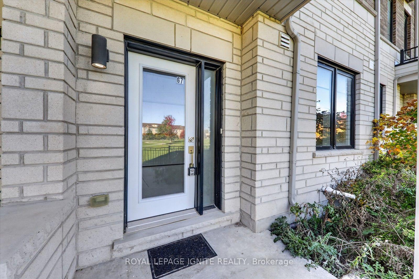 Photo 3 of 67 King George Way, Clarington, Bowmanville — HOMEH