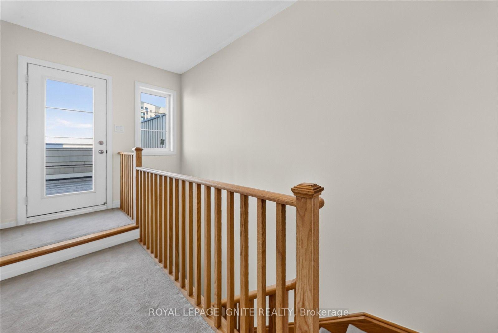 Photo 38 of 67 King George Way, Clarington, Bowmanville — HOMEH