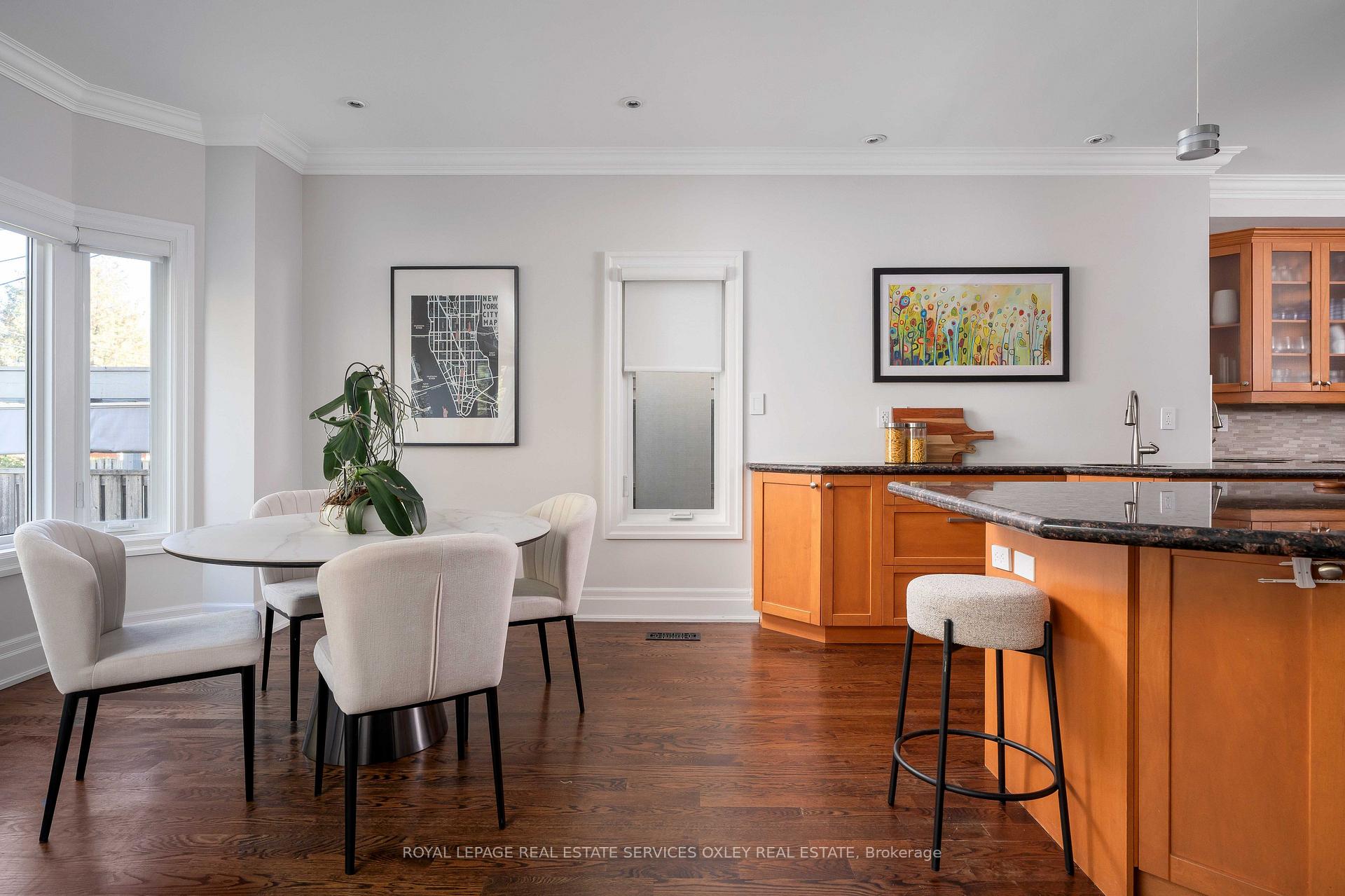 Photo 13 of 44 Donlea Drive, Toronto, Leaside — HOMEH