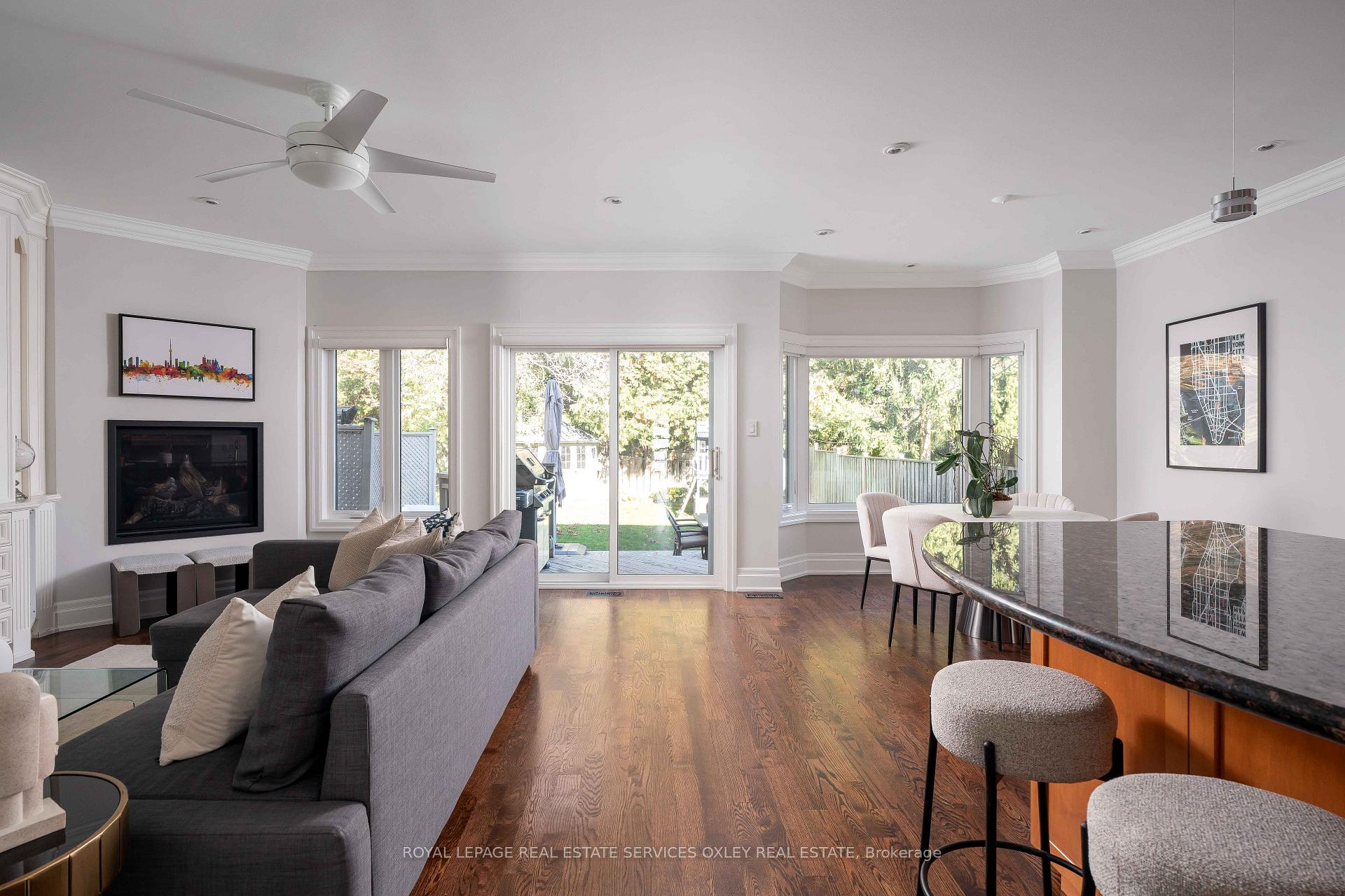 Photo 15 of 44 Donlea Drive, Toronto, Leaside — HOMEH