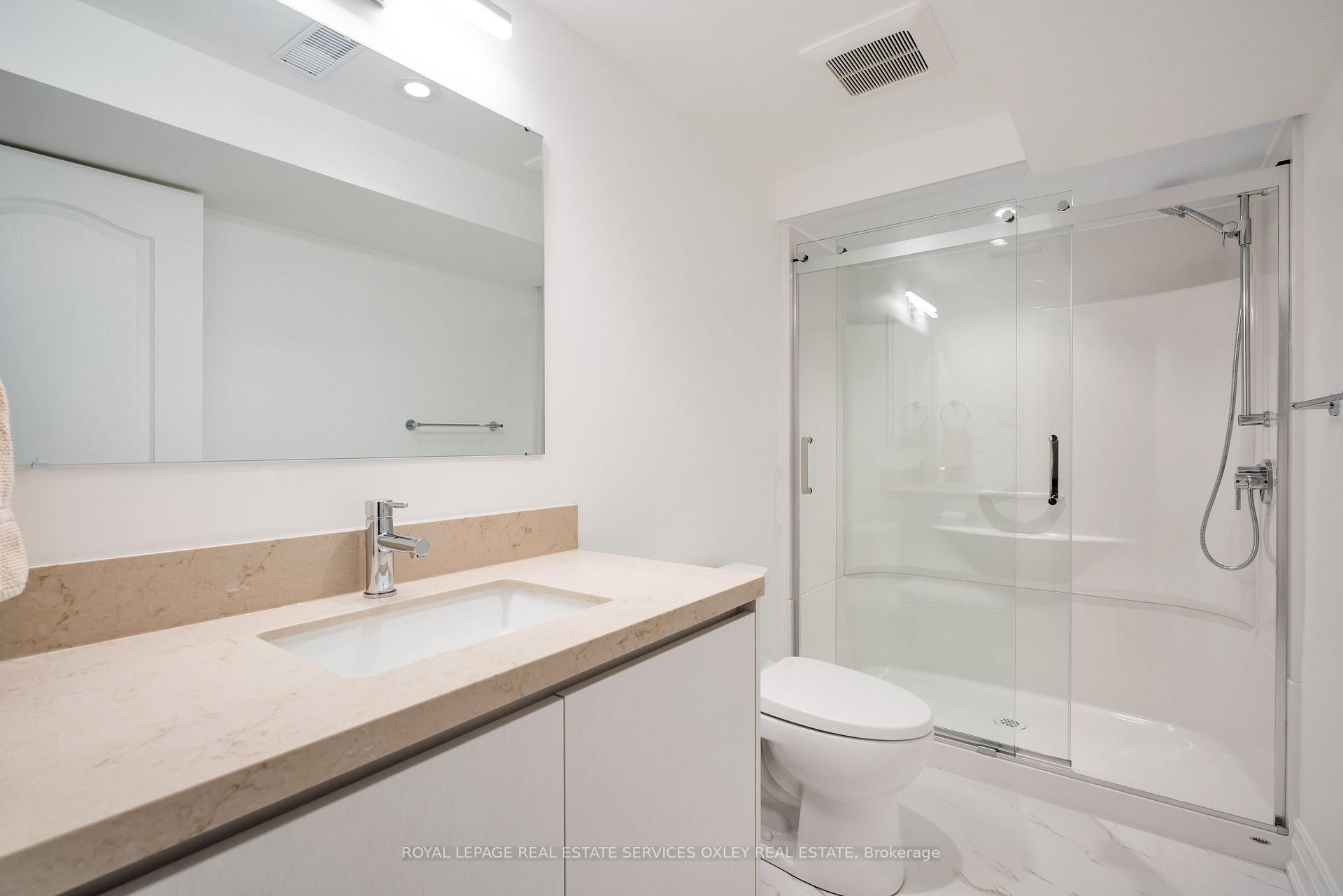 Photo 32 of 44 Donlea Drive, Toronto, Leaside — HOMEH