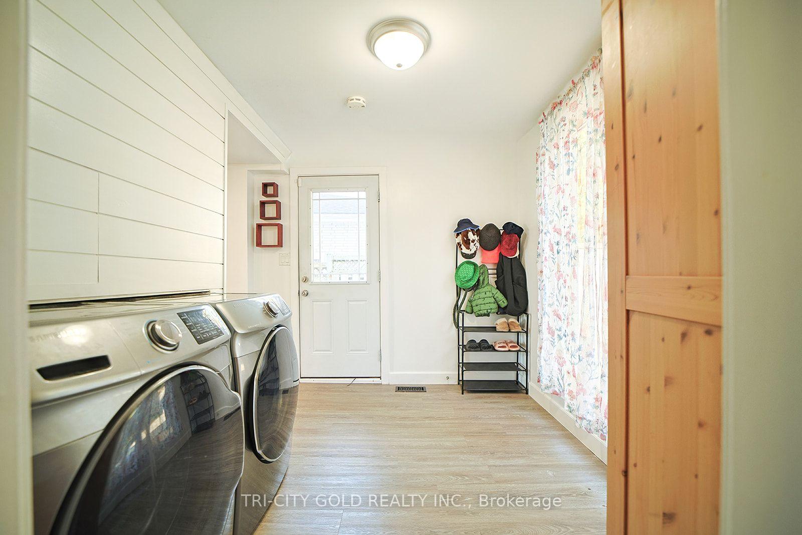 Photo 19 of 53 Buffalo Street, Brantford — HOMEH