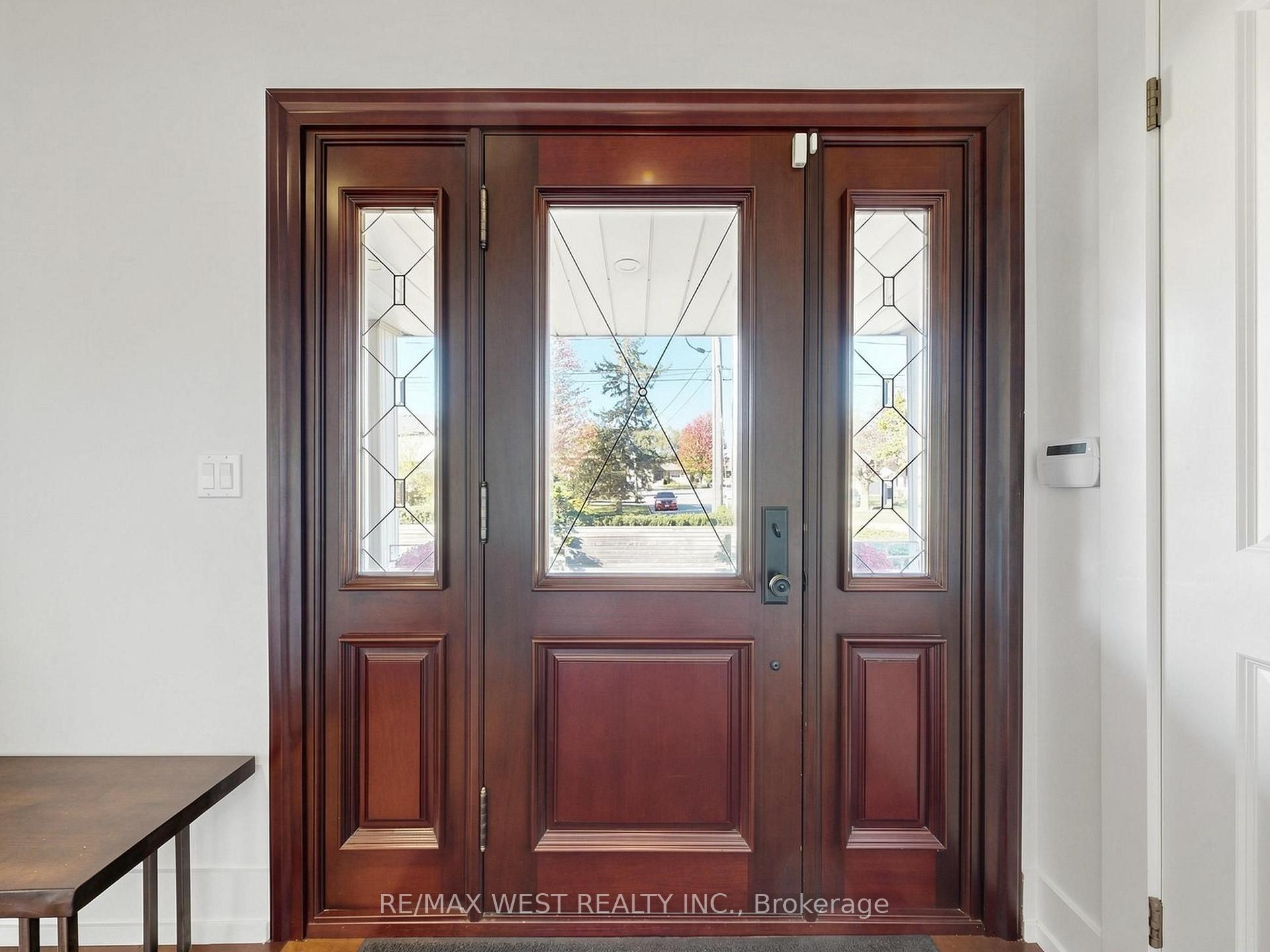 Photo 6 of 151 Palm Drive, North York, Clanton Park — HOMEH