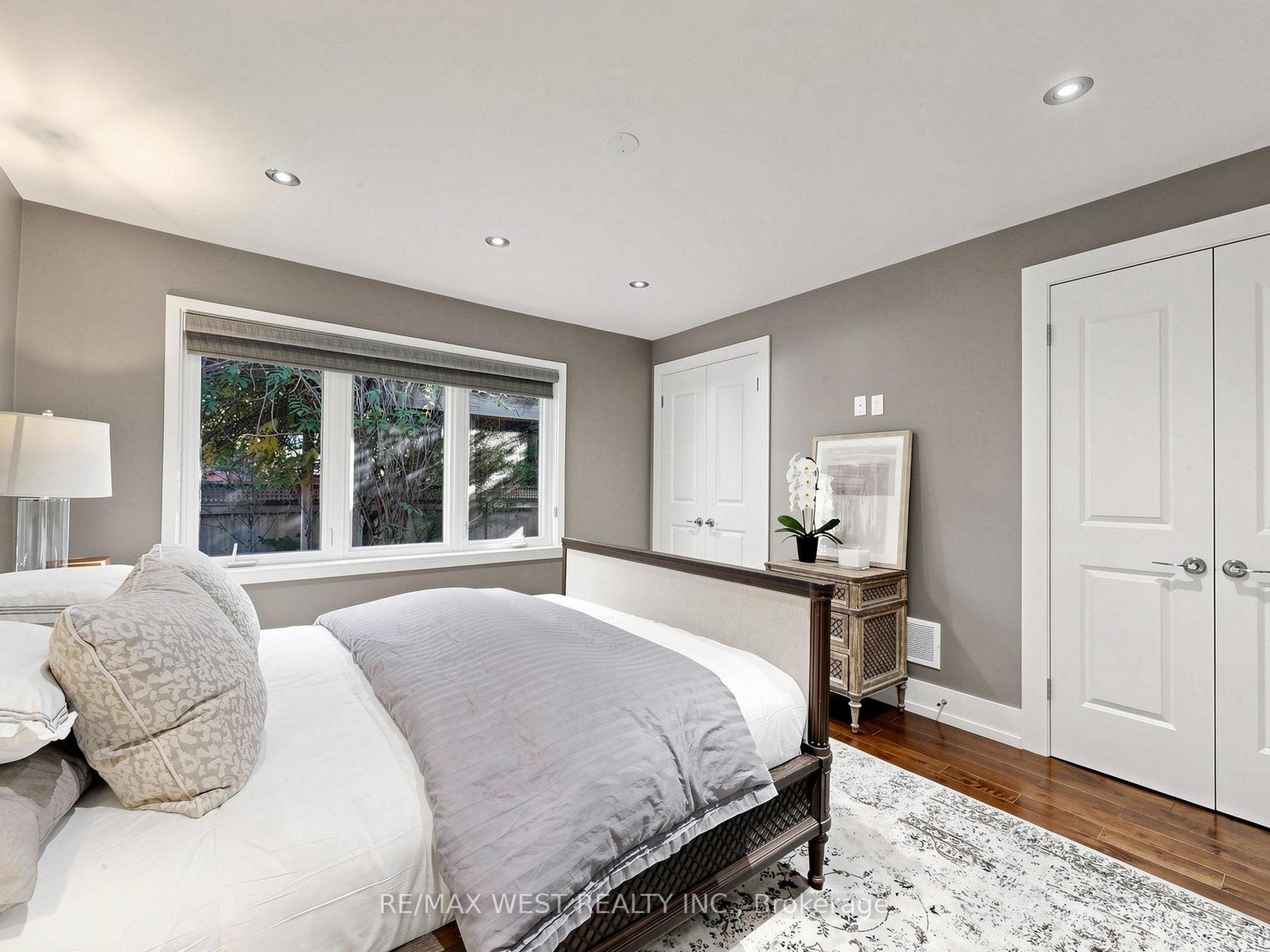 Photo 23 of 151 Palm Drive, North York, Clanton Park — HOMEH
