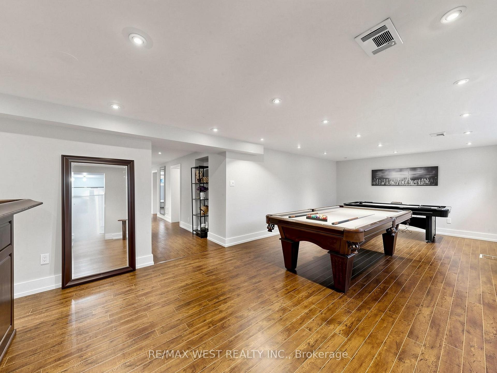 Photo 44 of 151 Palm Drive, North York, Clanton Park — HOMEH
