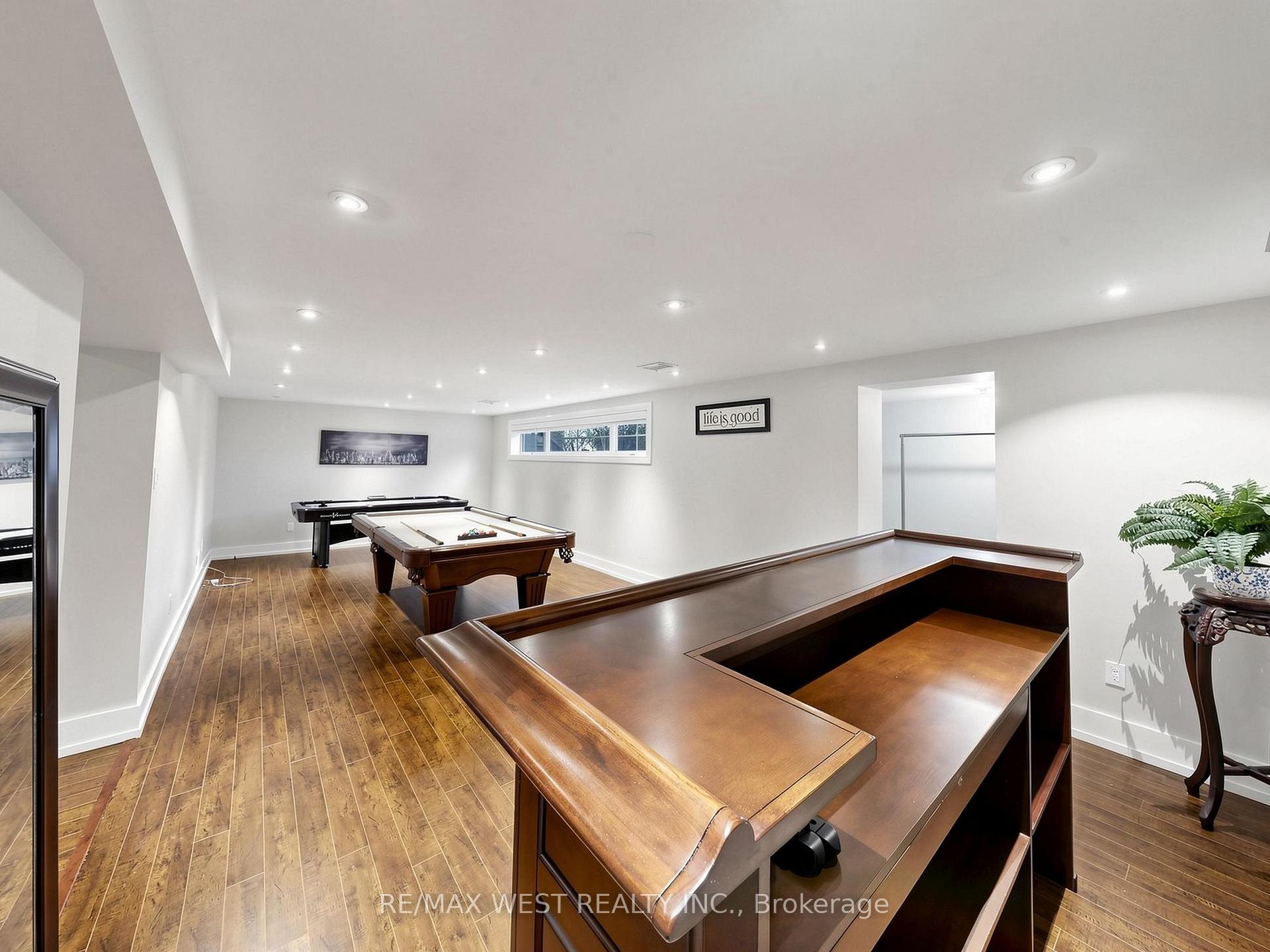 Photo 48 of 151 Palm Drive, North York, Clanton Park — HOMEH