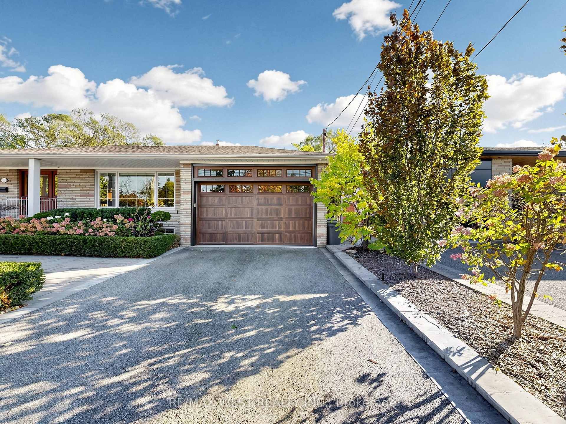 Photo 64 of 151 Palm Drive, North York, Clanton Park — HOMEH
