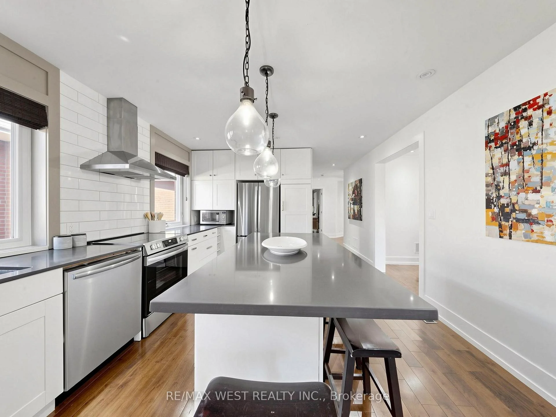 Photo 15 of 151 Palm Drive, North York, Clanton Park — HOMEH