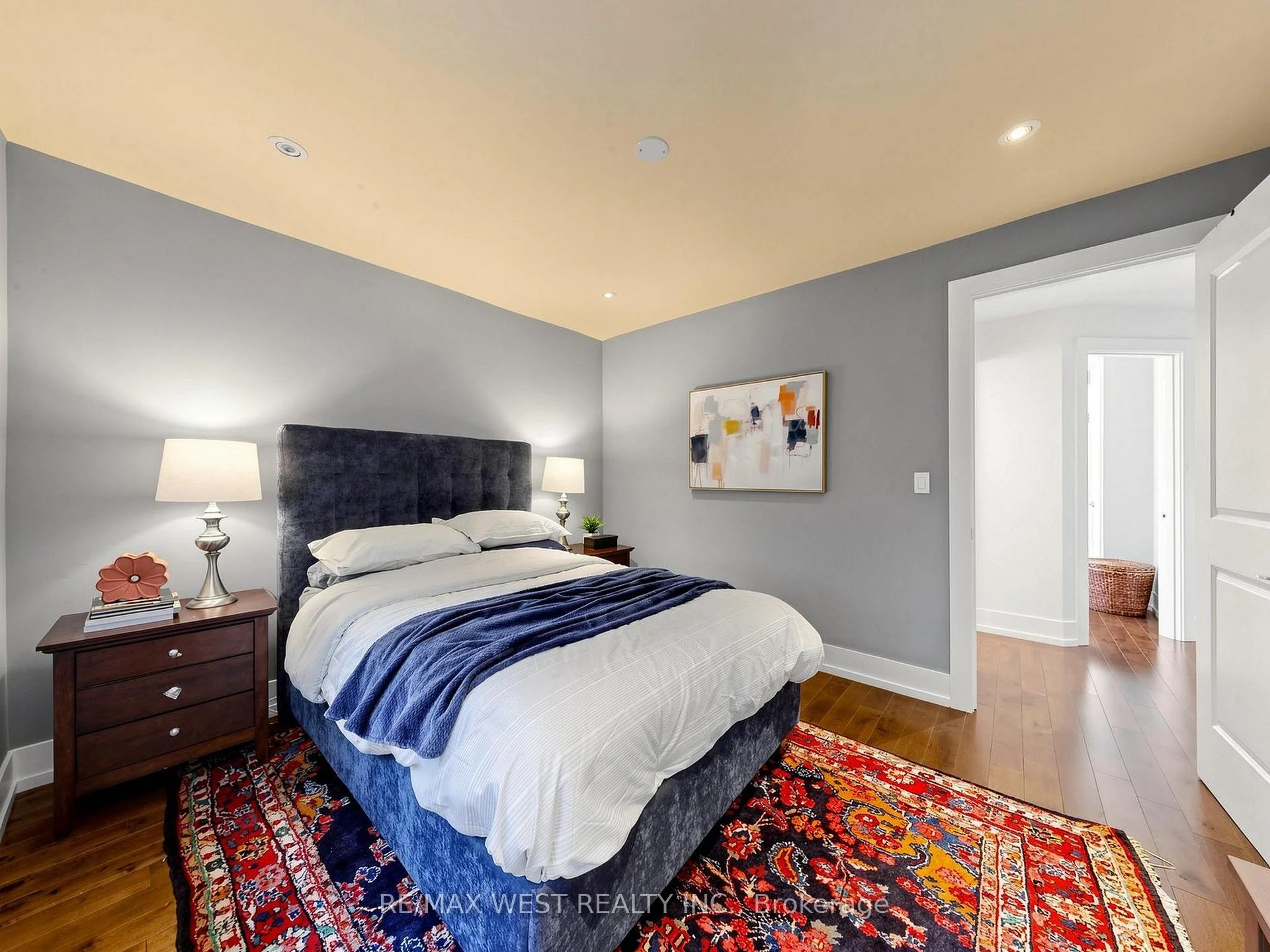 Photo 38 of 151 Palm Drive, North York, Clanton Park — HOMEH