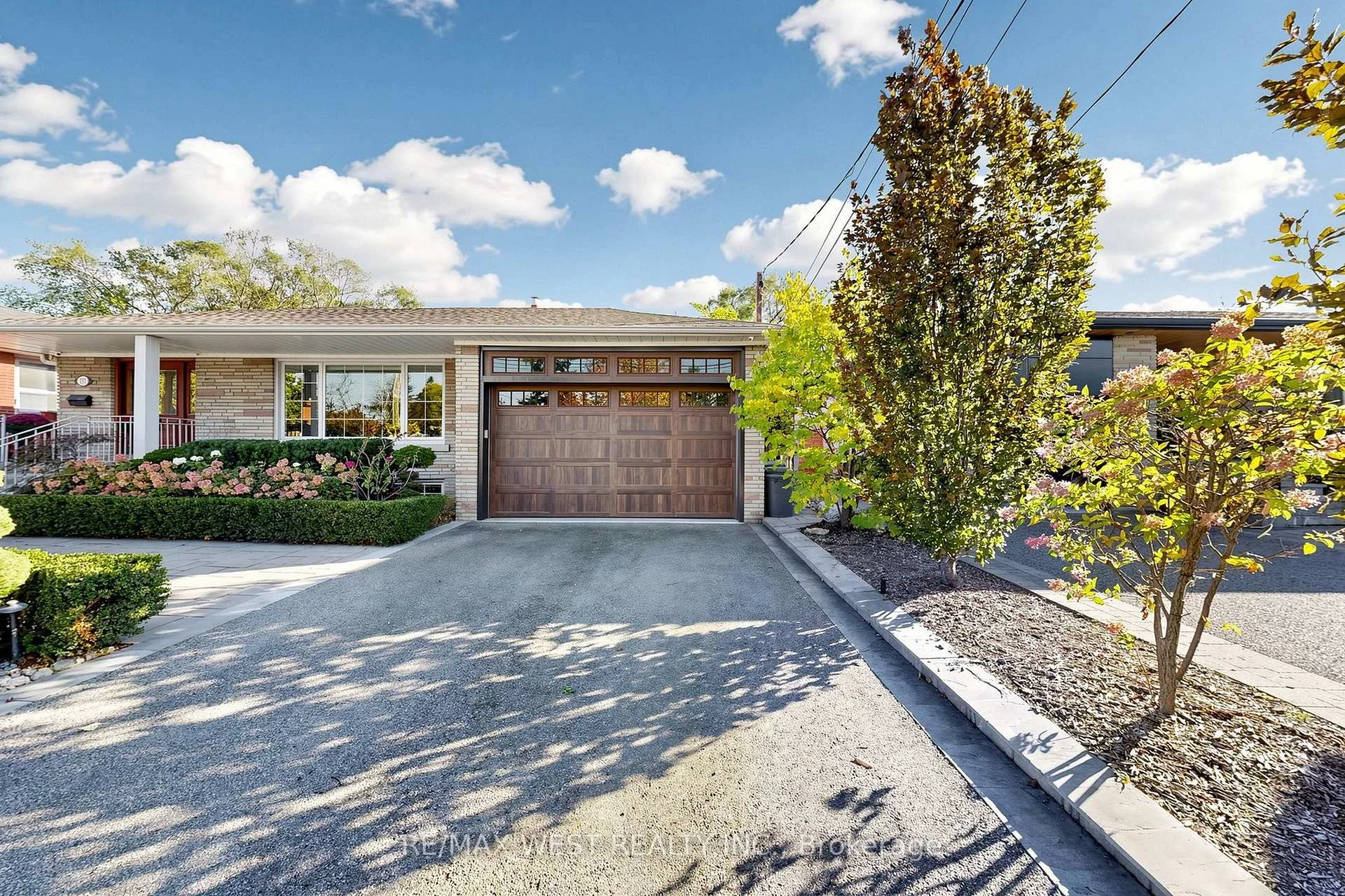 Photo 63 of 151 Palm Drive, North York, Clanton Park — HOMEH