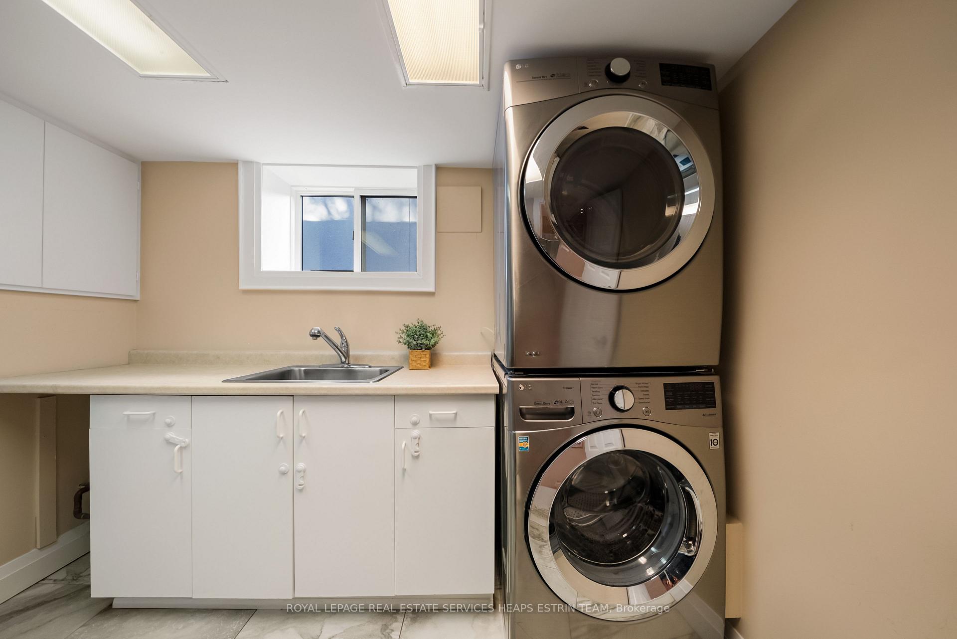 Photo 39 of 50 Meadowvale Drive, Etobicoke, Stonegate-Queensway — HOMEH