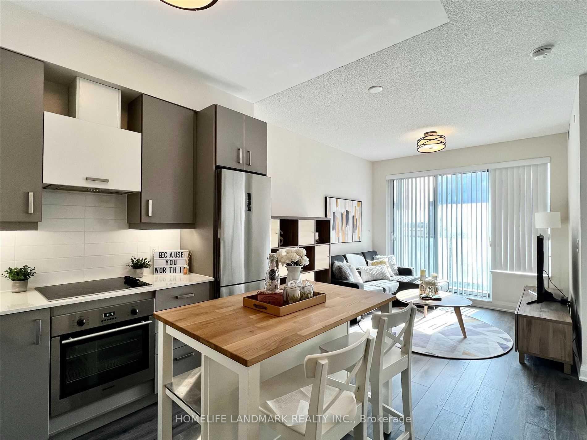 Photo 2 of Unit 527, 28 Uptown Drive, Markham, Unionville — HOMEH