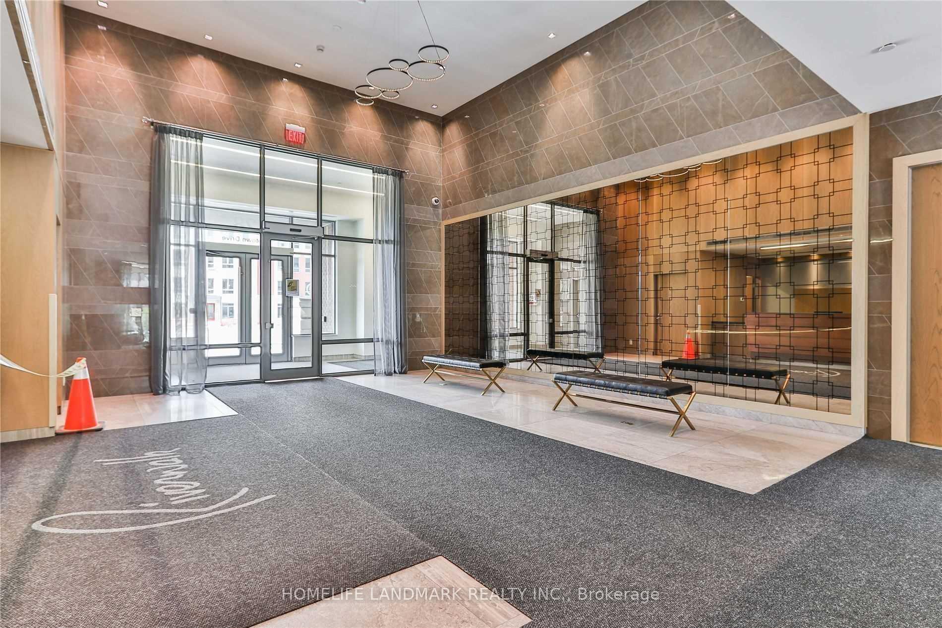 Photo 11 of Unit 527, 28 Uptown Drive, Markham, Unionville — HOMEH