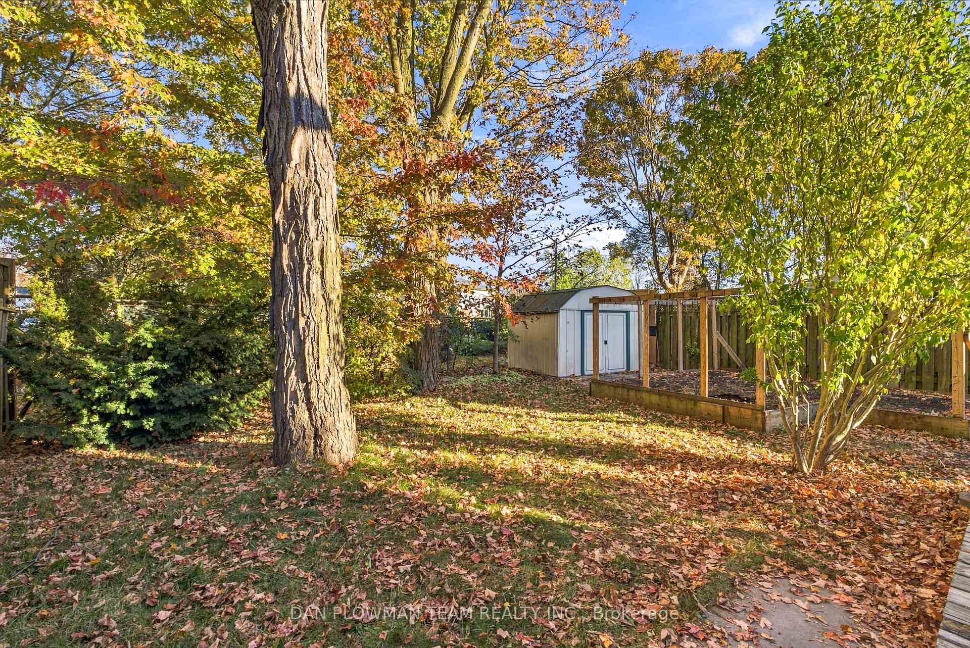 Photo 26 of 1385 Fenelon Crescent, Oshawa, Lakeview — HOMEH