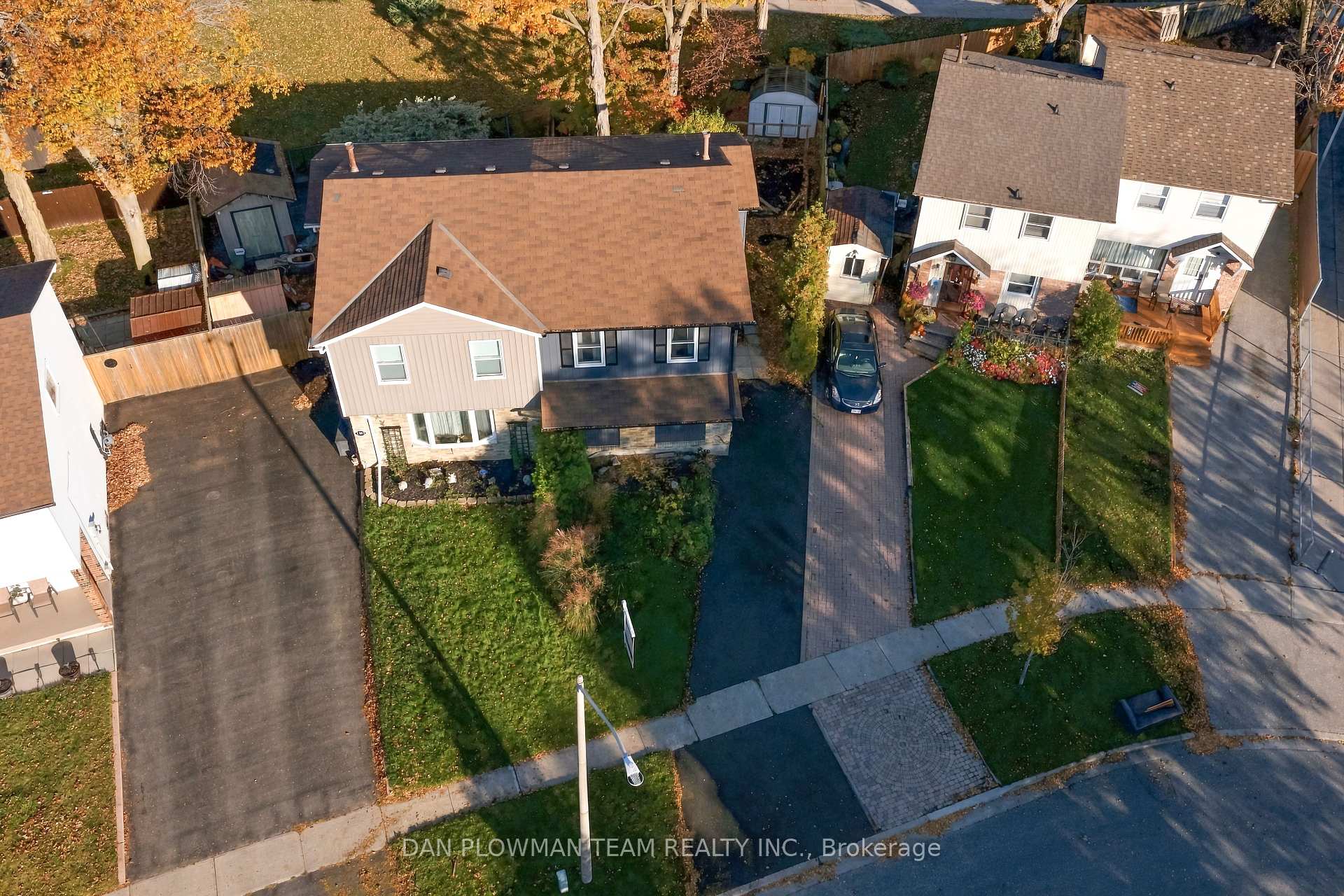 Photo 27 of 1385 Fenelon Crescent, Oshawa, Lakeview — HOMEH